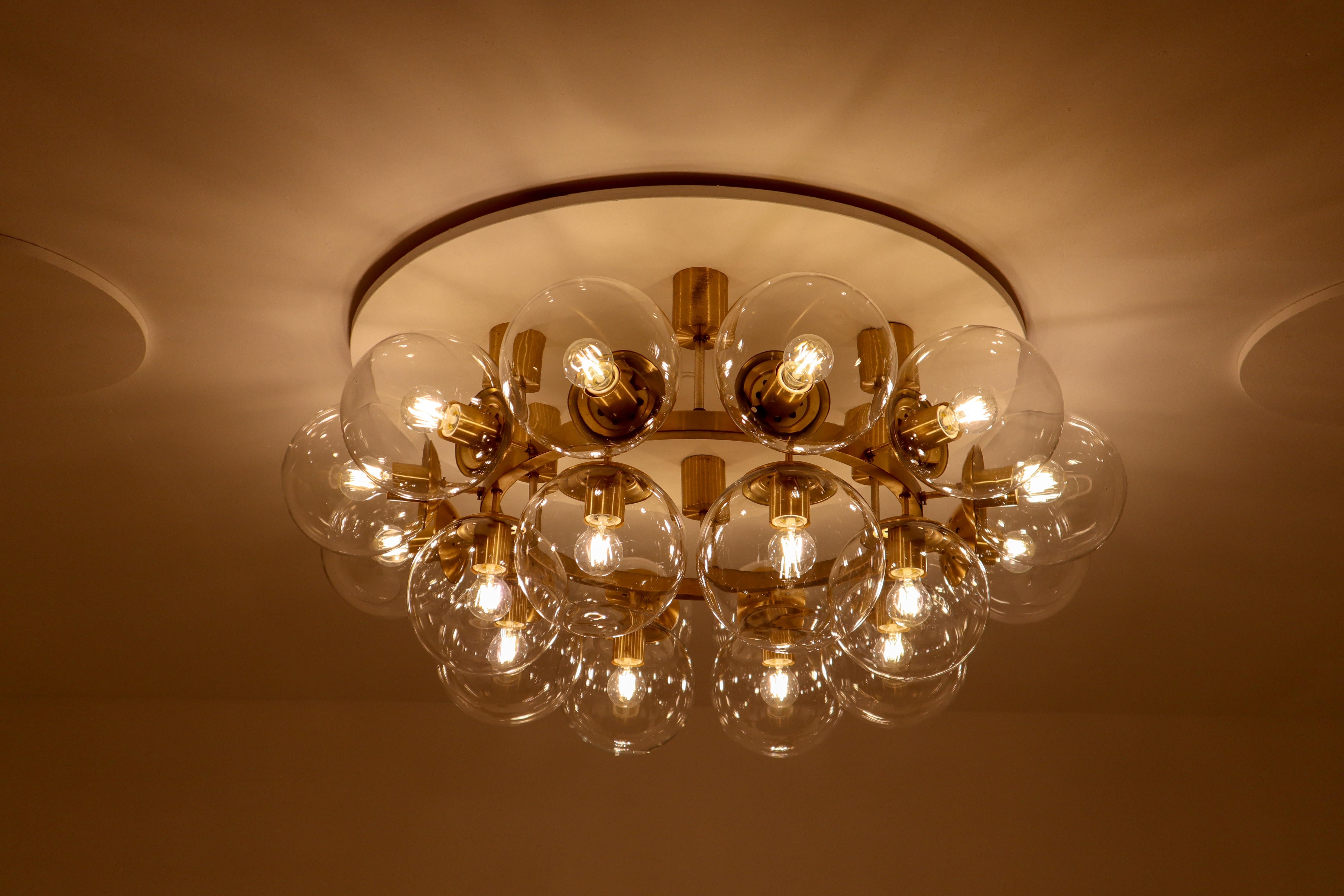 Large Hotel Chandelier in Brass Fixture and 20 Large Hand-Blowed Glass Globes  8