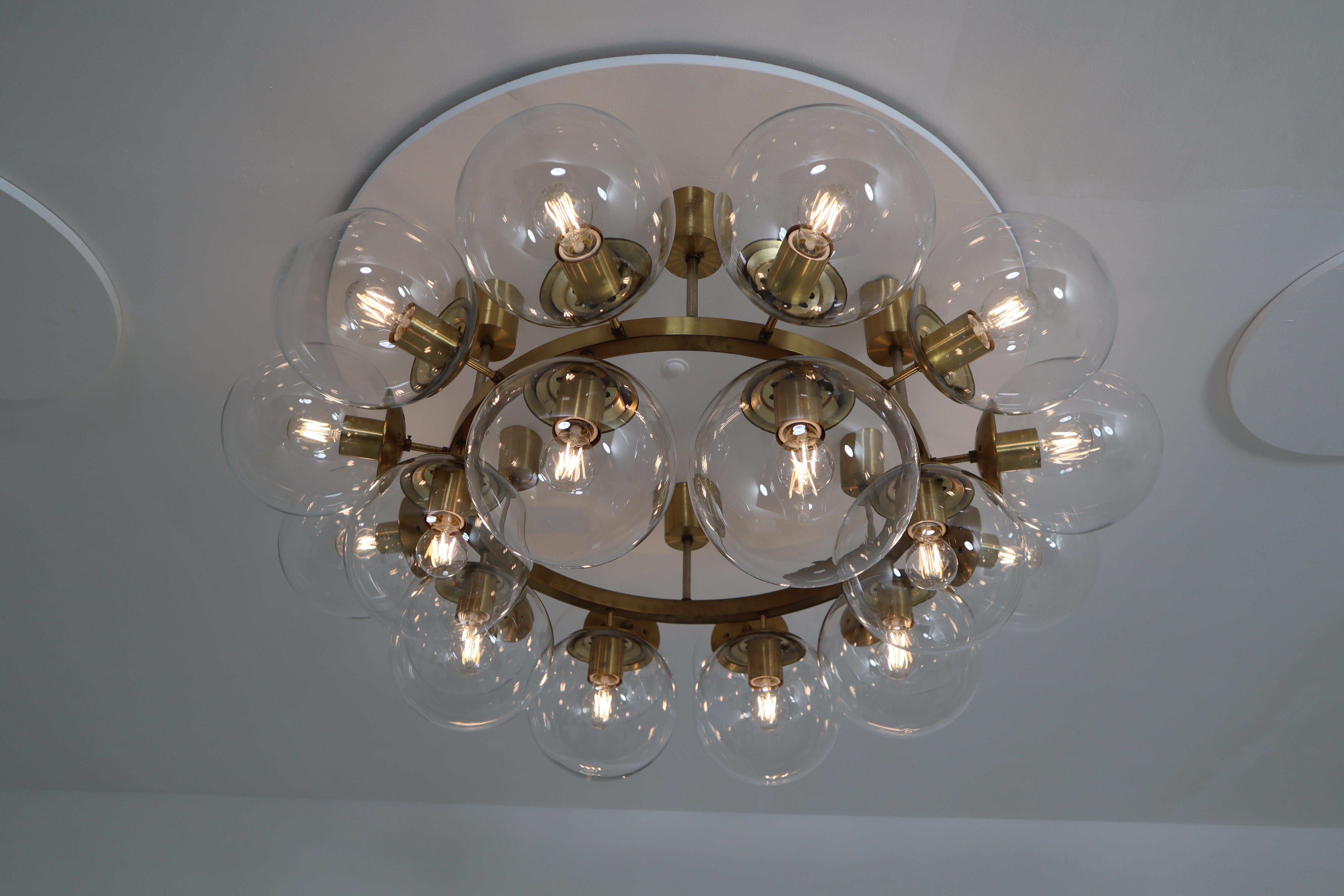 Large Hotel Chandelier in Brass Fixture and 20 Large Hand-Blowed Glass Globes  10