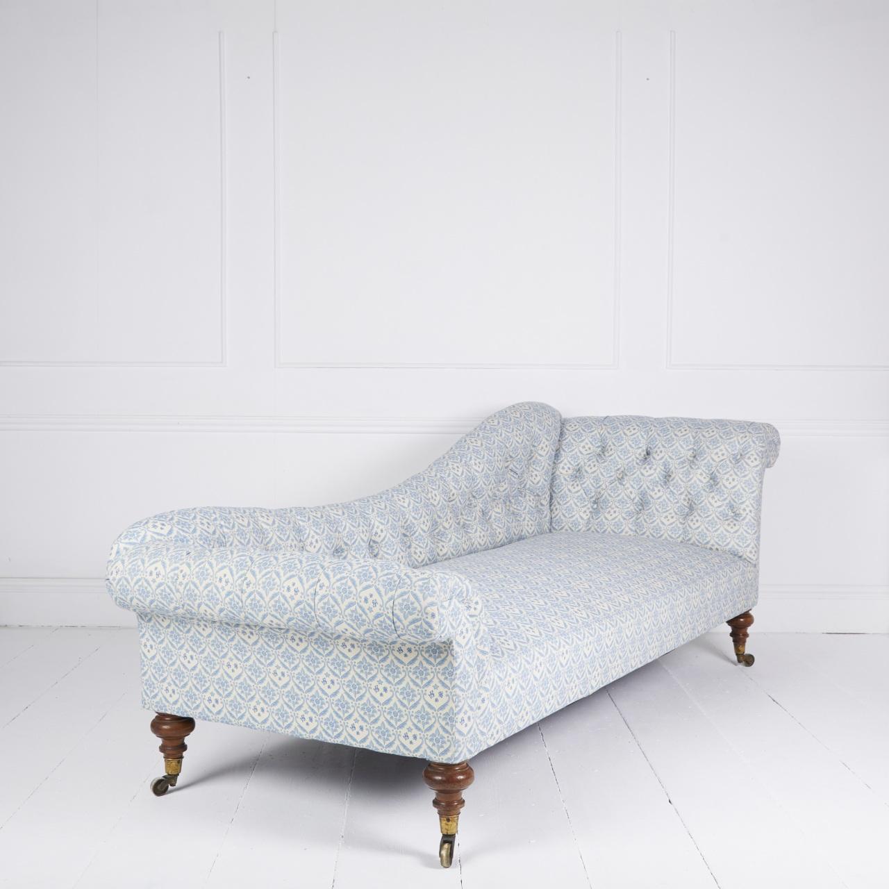 Gran sofá chaise longue Howard and Sons Pulido en venta