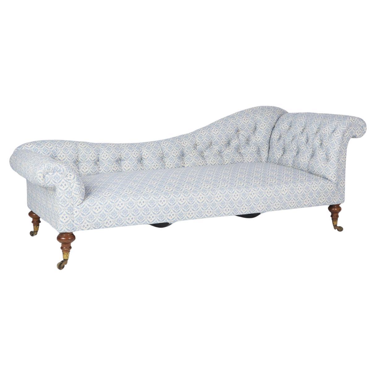 How do I identify a Howard sofa?