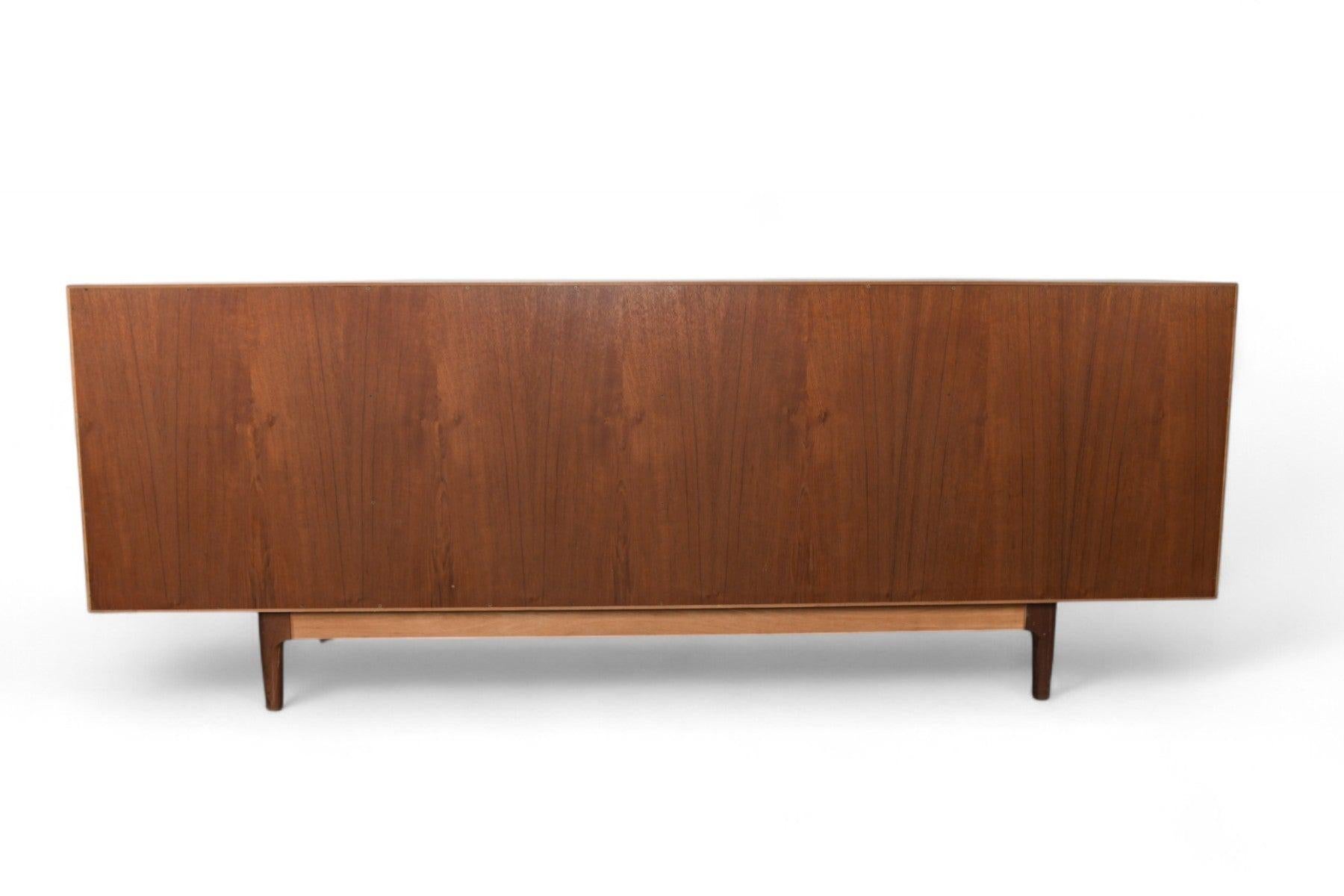 Credenza grande Ib Kofod-Larsen 