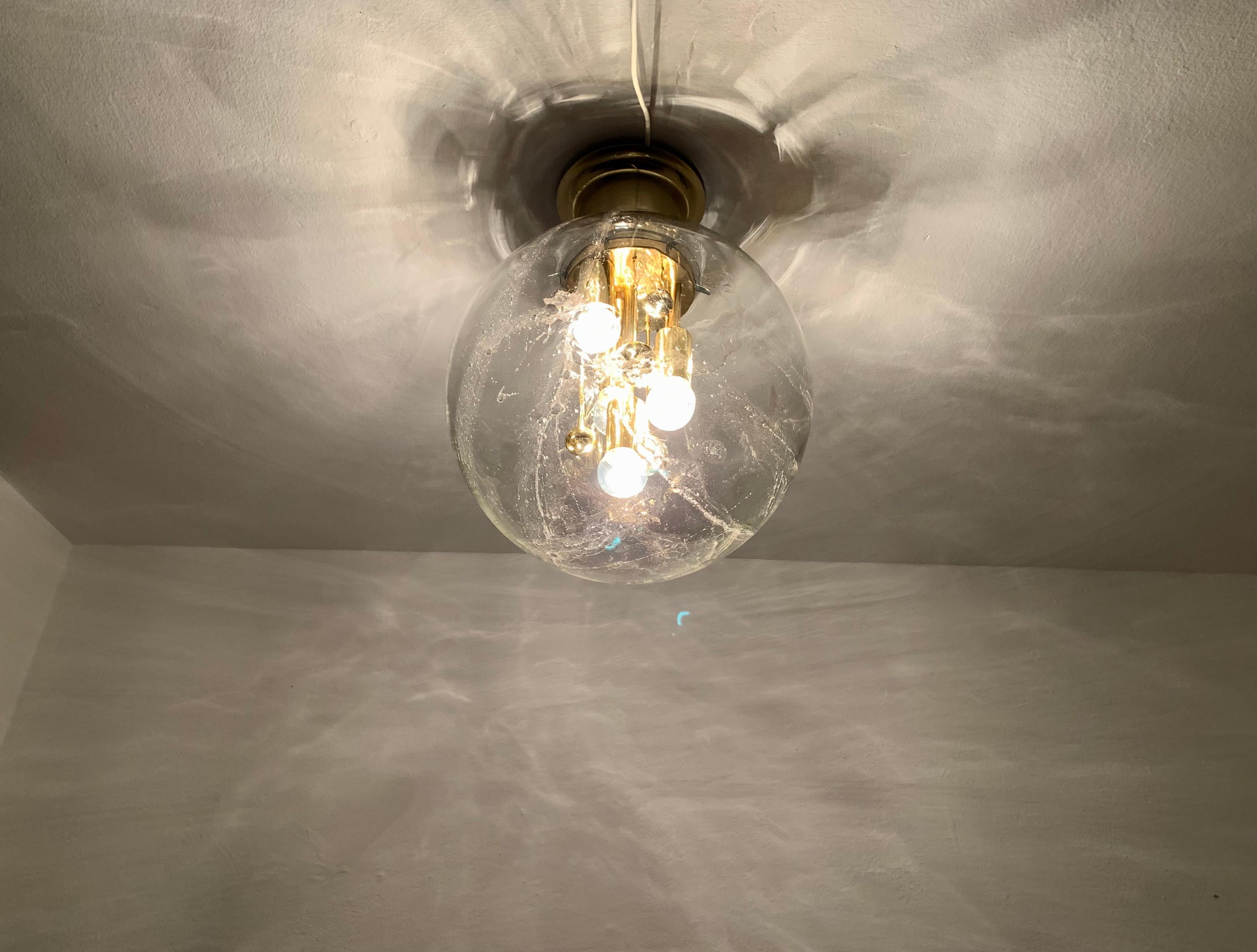 Grande lampe encastrée en verre de glace par Doria en vente 1