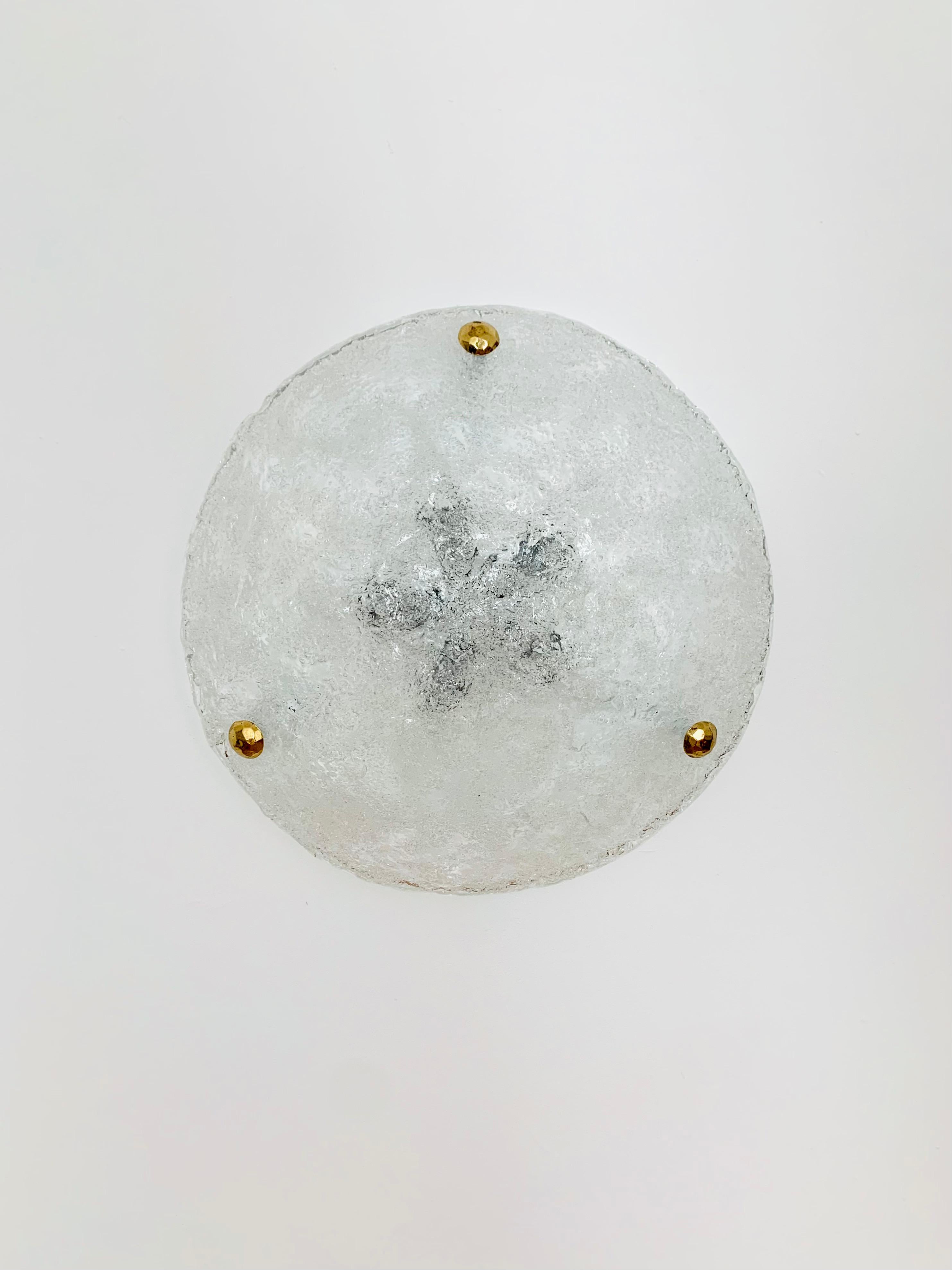 Große Eisglas-Bündelungslampe (Moderne der Mitte des Jahrhunderts) im Angebot