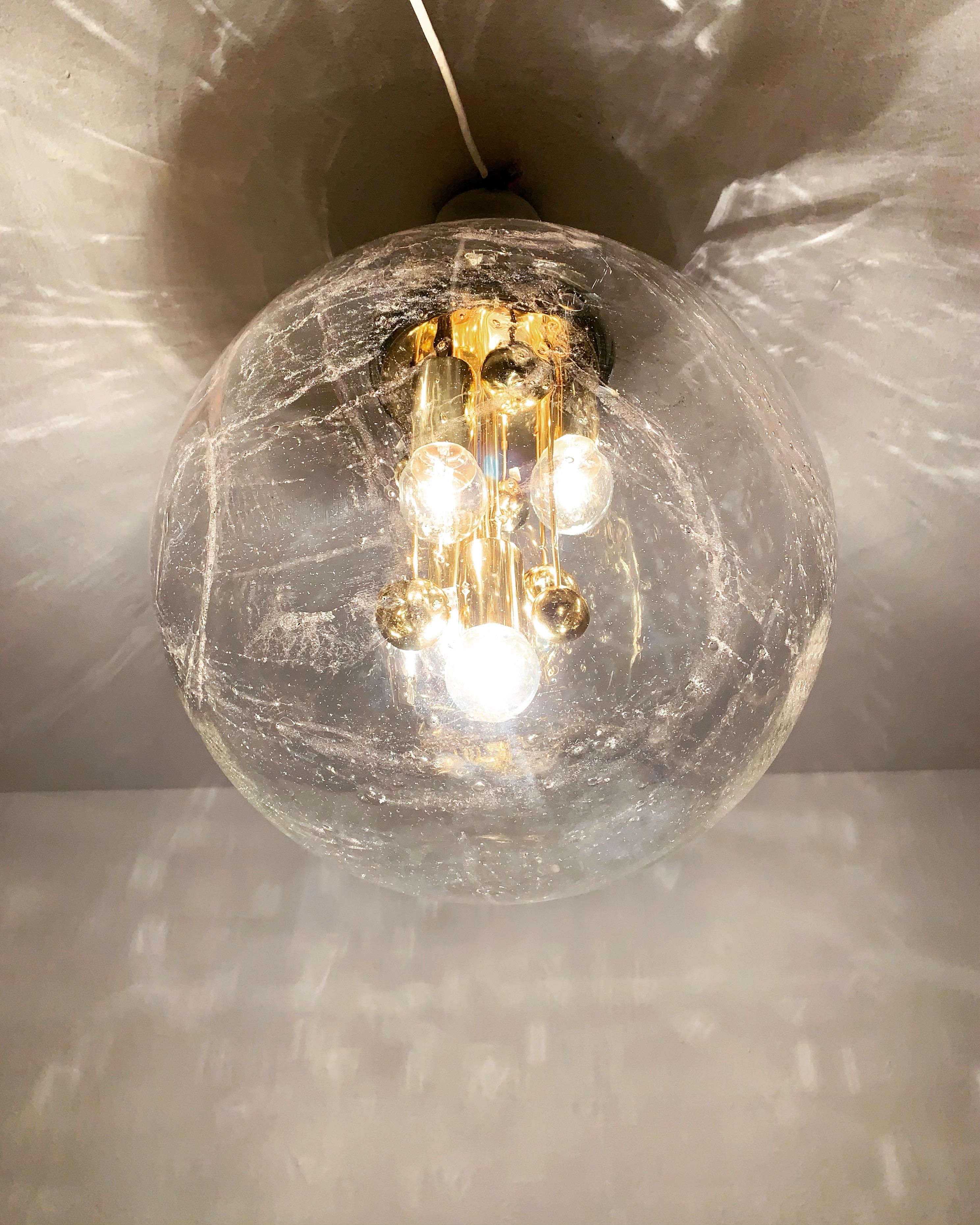 Lampada grande in vetro ghiaccio di Doria in vendita 2