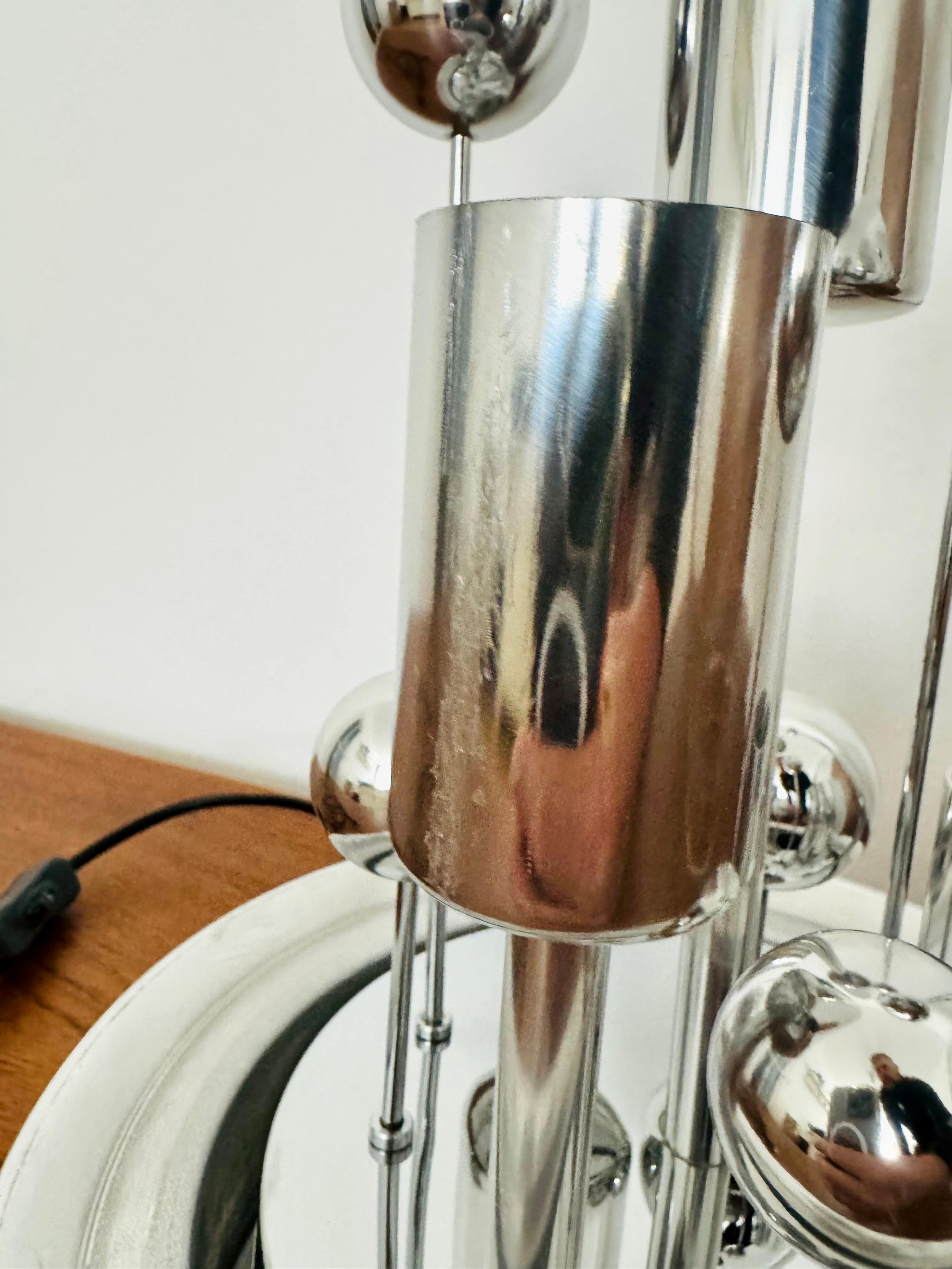 Grande lampe de bureau en verre glacé Doria en vente 7