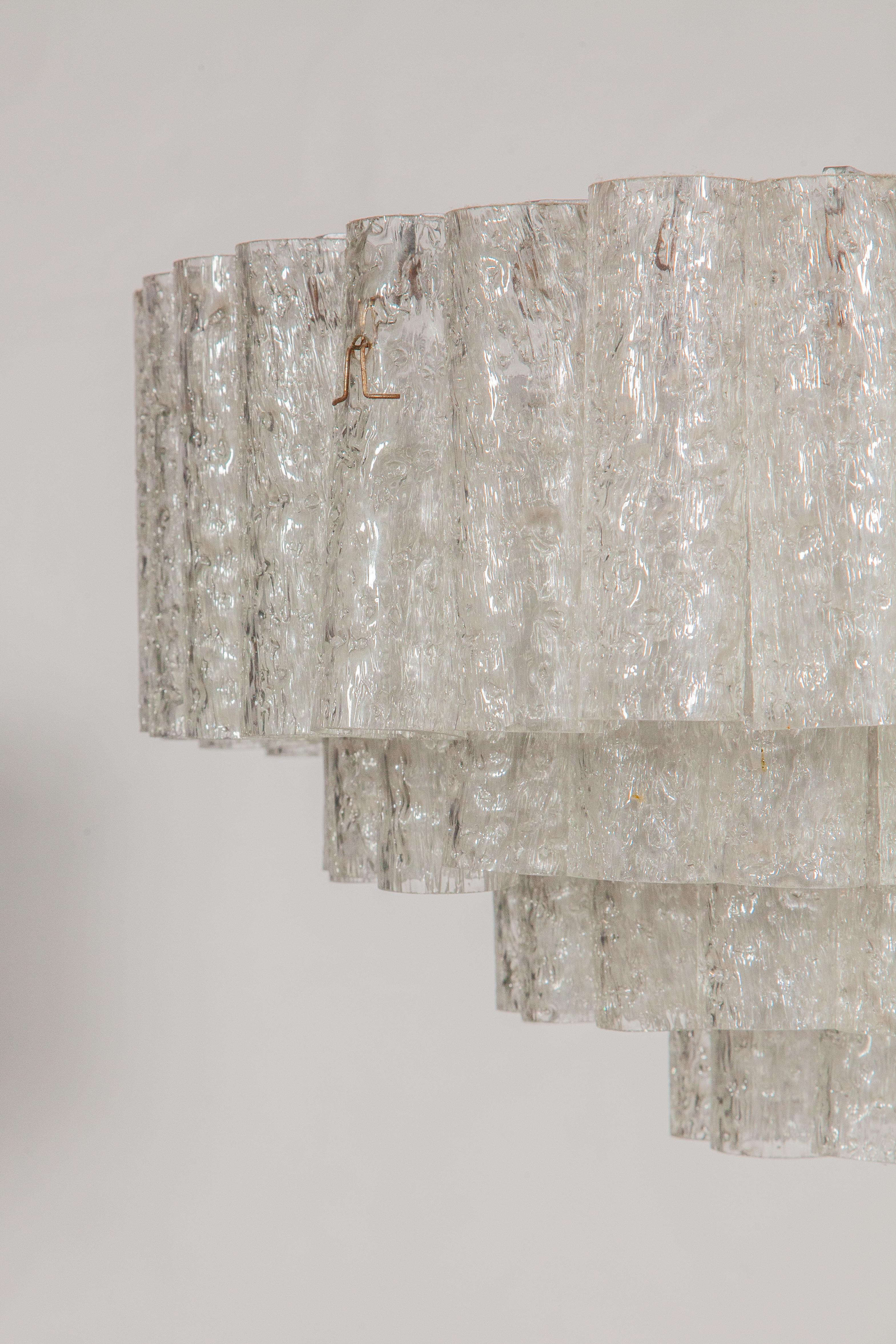 Large Iced Glass Tube Chandelier designed by Doria, 1960s In Good Condition For Sale In Antwerp, BE