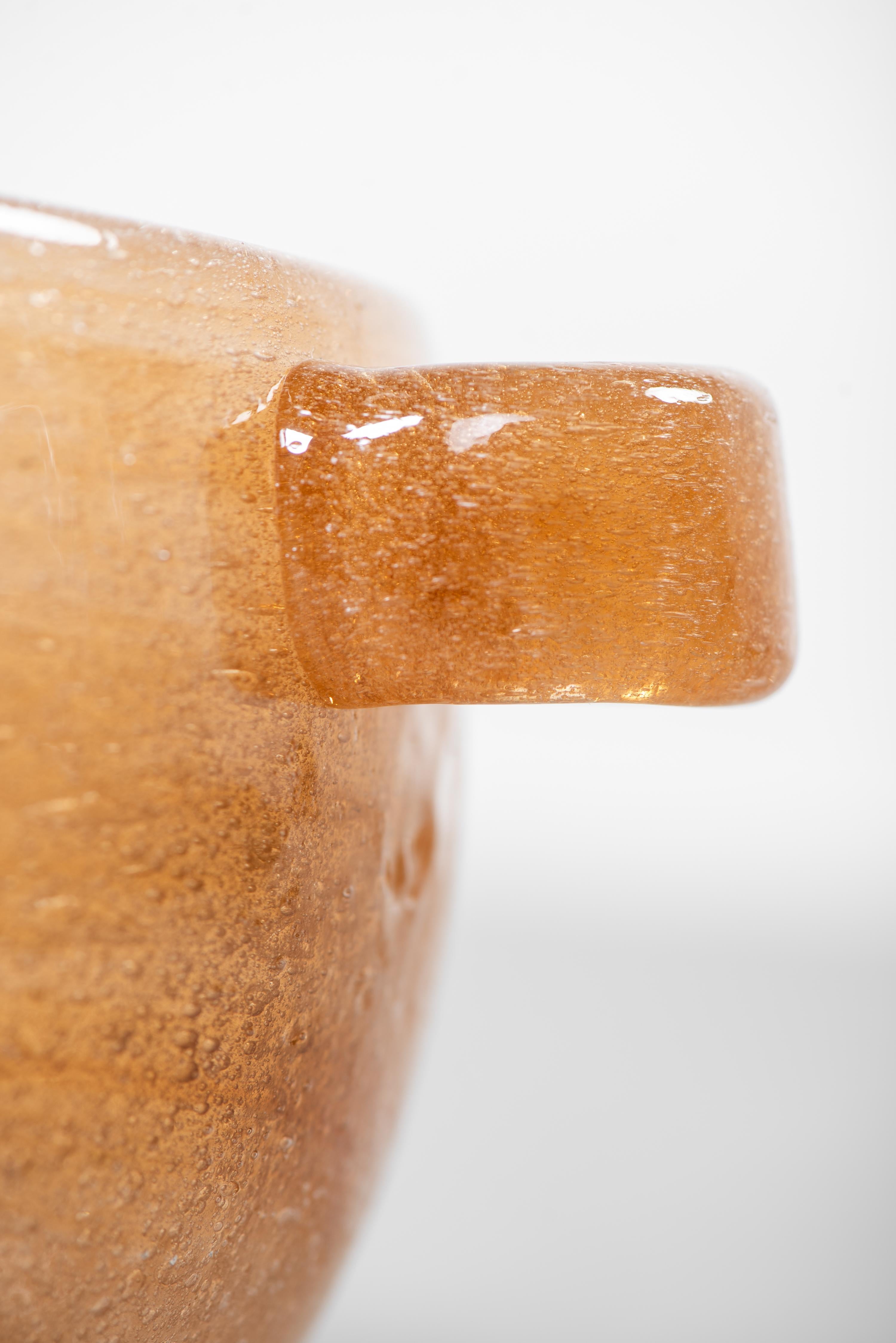 Große Schale aus Kunstglas 