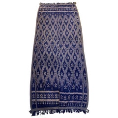 Grand textile Ikat à motifs tribaux de l'île de Sumba, Indonésie