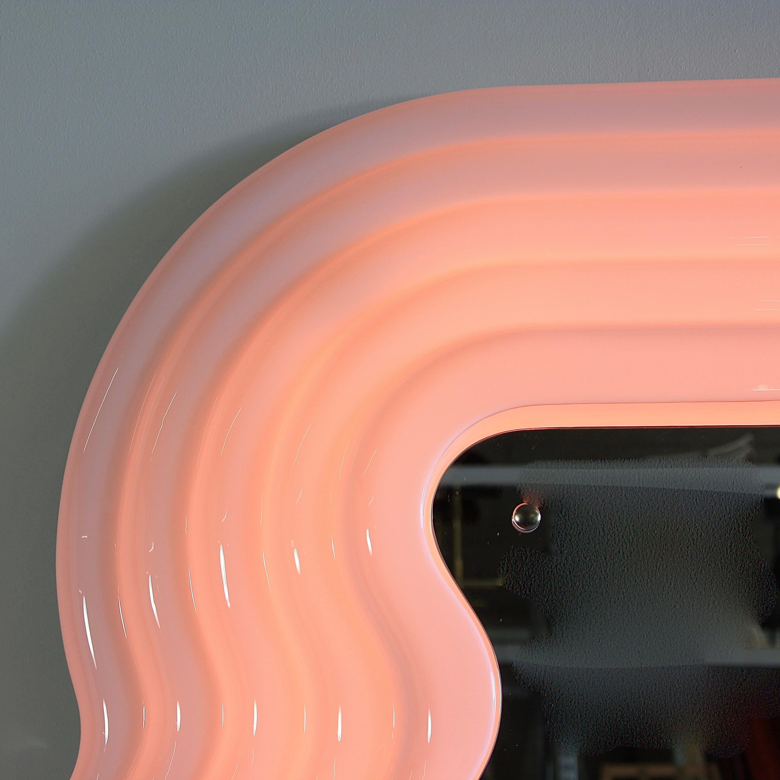 squiggle mirror light up