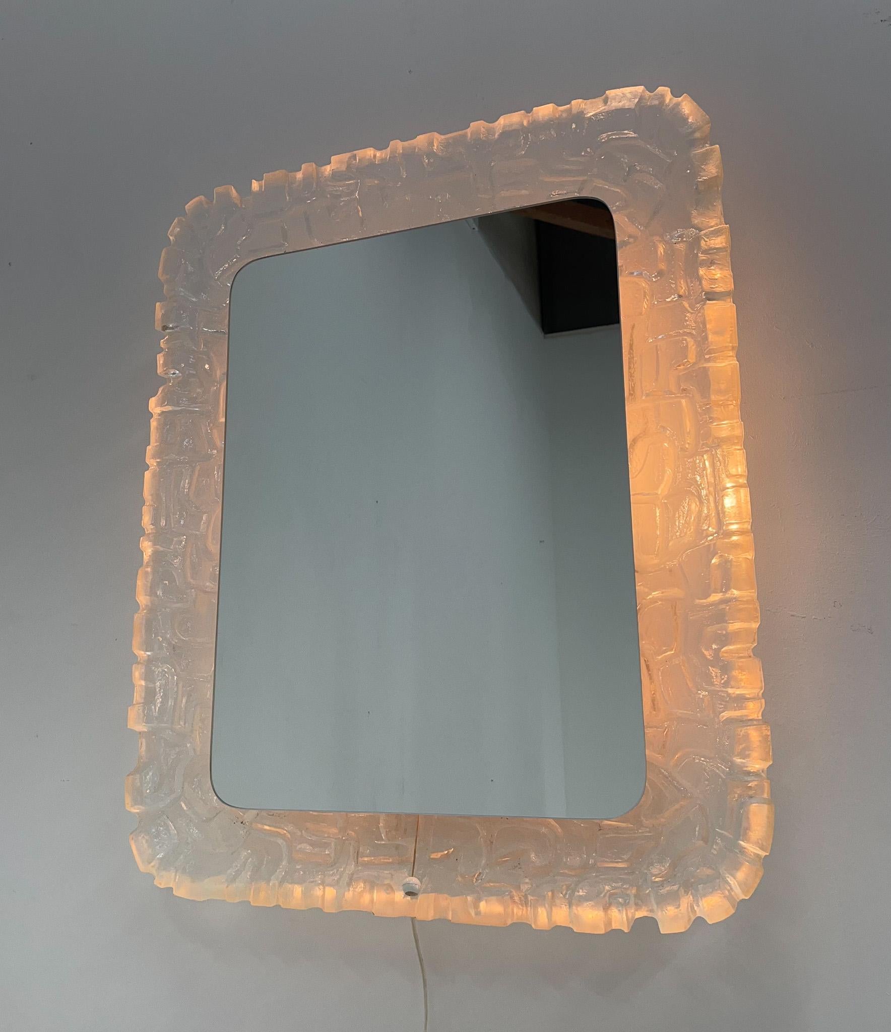 Large Illuminated Mirror by Erco Lucite, 1970s For Sale 4