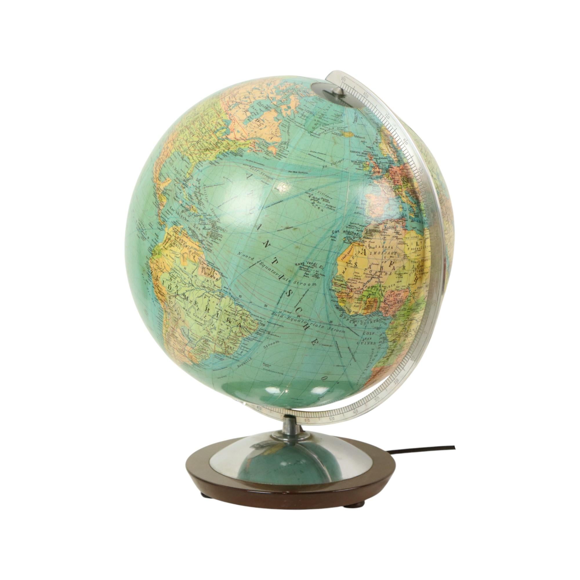 Large Illuminated World Globe Lamp Columbus Fifties For Sale 4