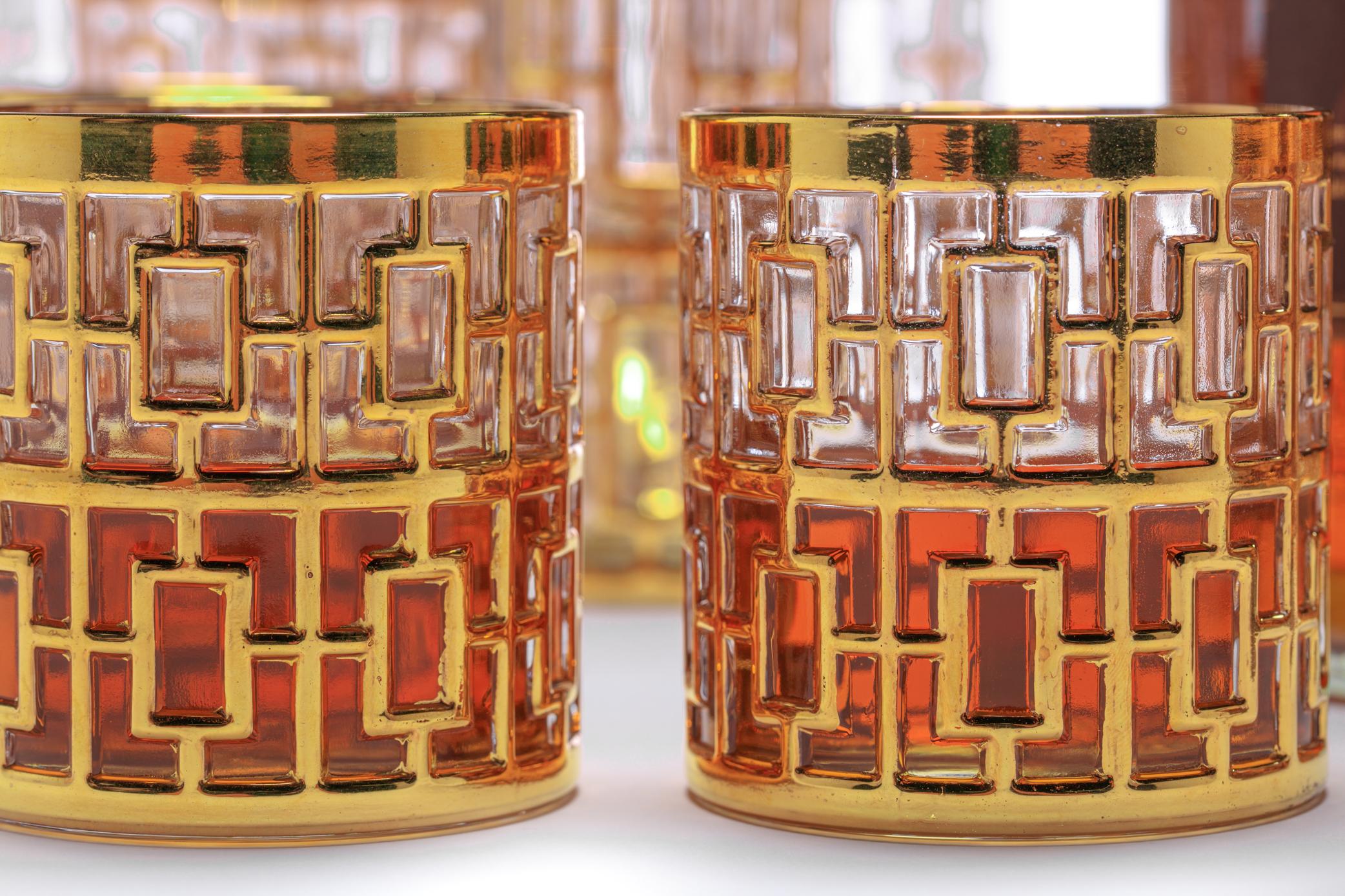 Large Imperial Glass Shoji 22k Gold Handpainted Barware Set circa 1965 In Good Condition For Sale In Saint Louis, MO