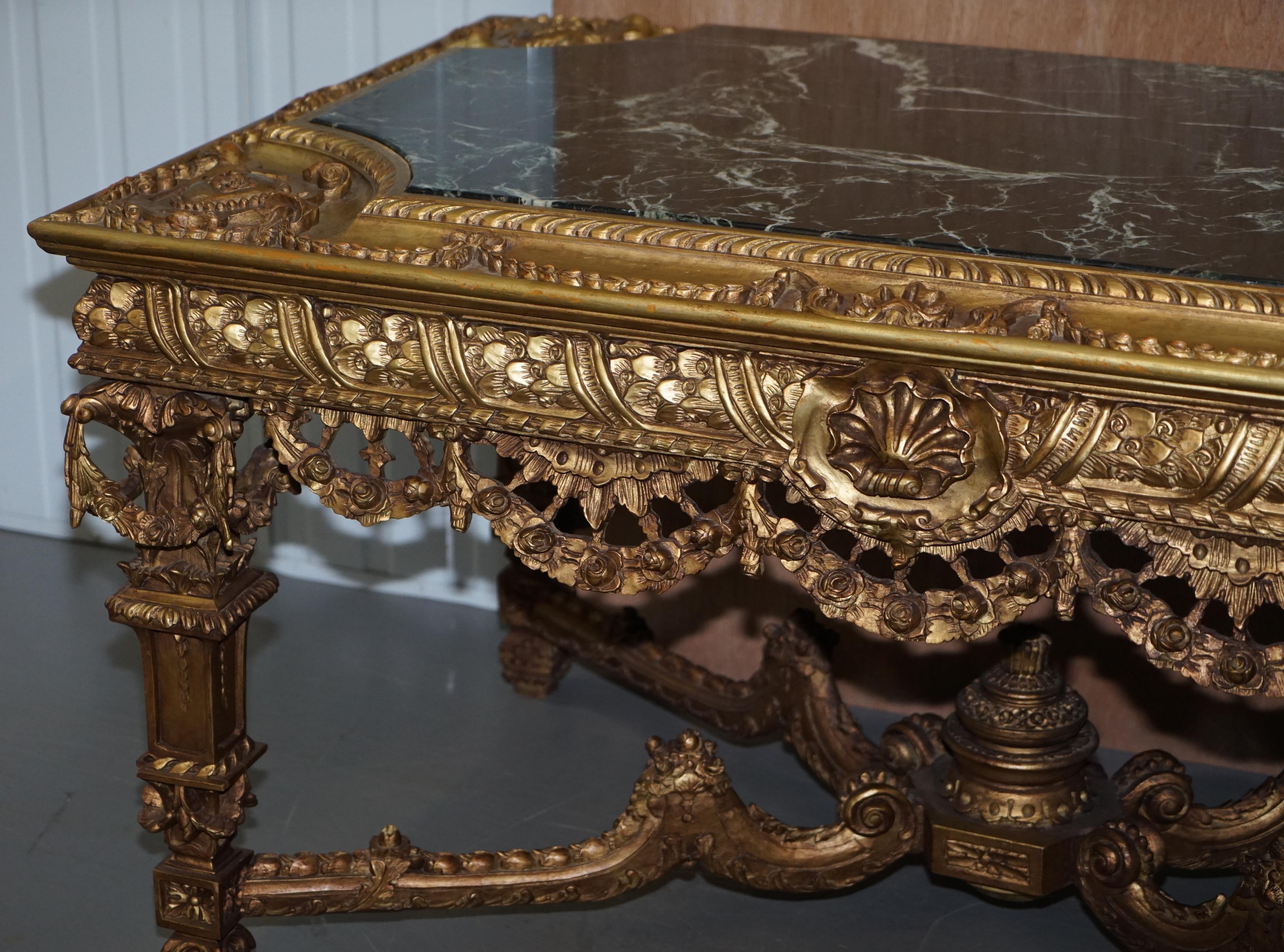 Large Important 19th Century Continetal Carved Giltwood and Marble Centre Table For Sale 15