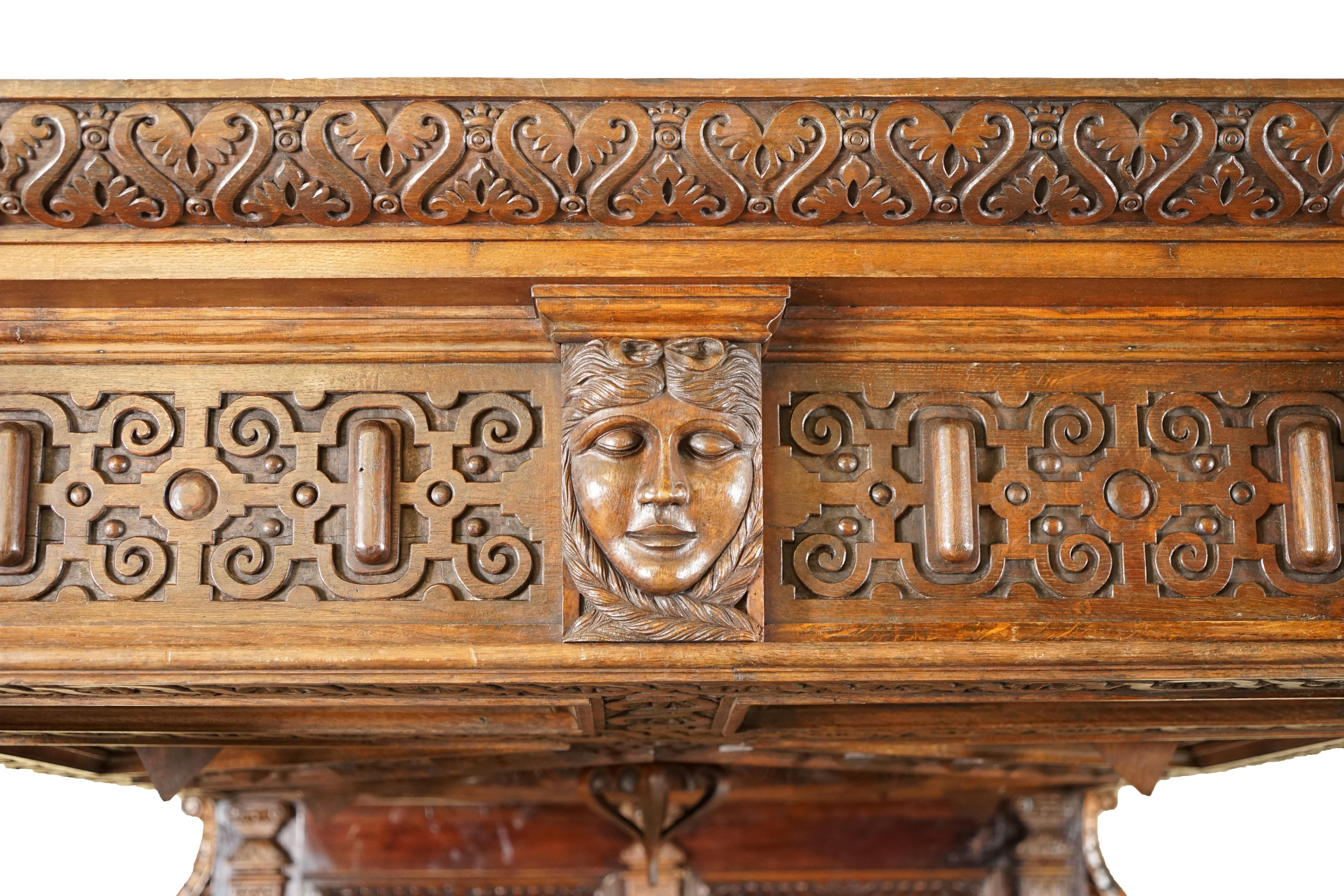 English LARGE & IMPORTANT ANTiQUE CIRCA 1600 CHARLES I DOCUMENTED ENGLISH OAK TESTER BED For Sale