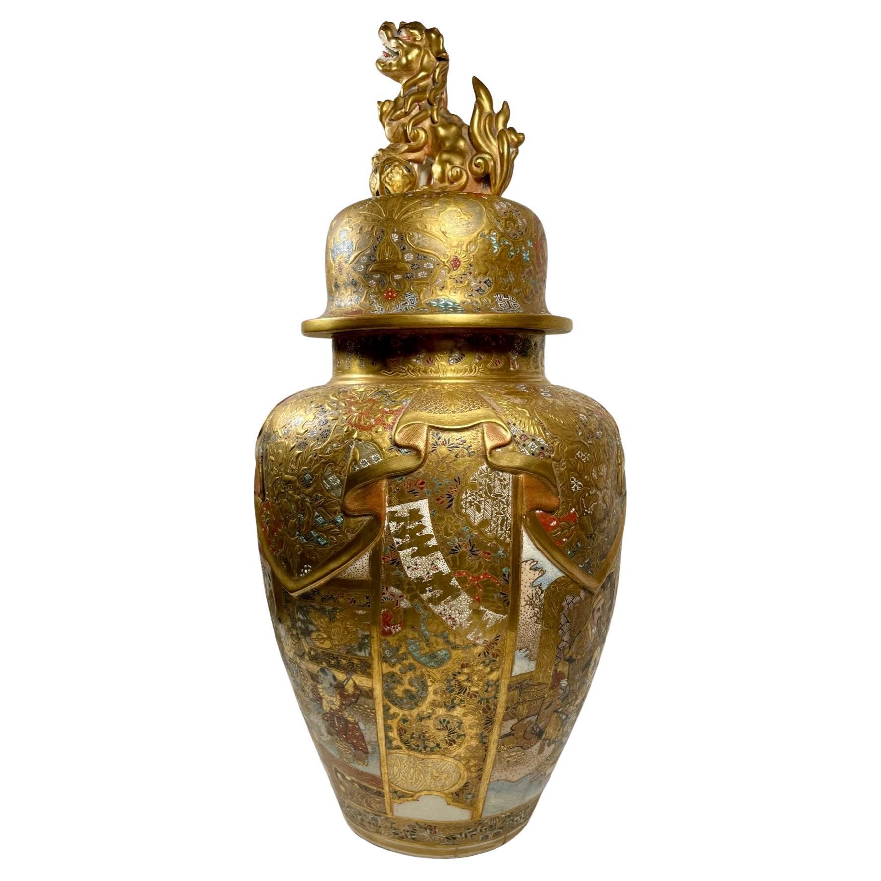 Japonisme Large Important Japanese Meiji Satsuma Covered Urn with Foo Dog For Sale