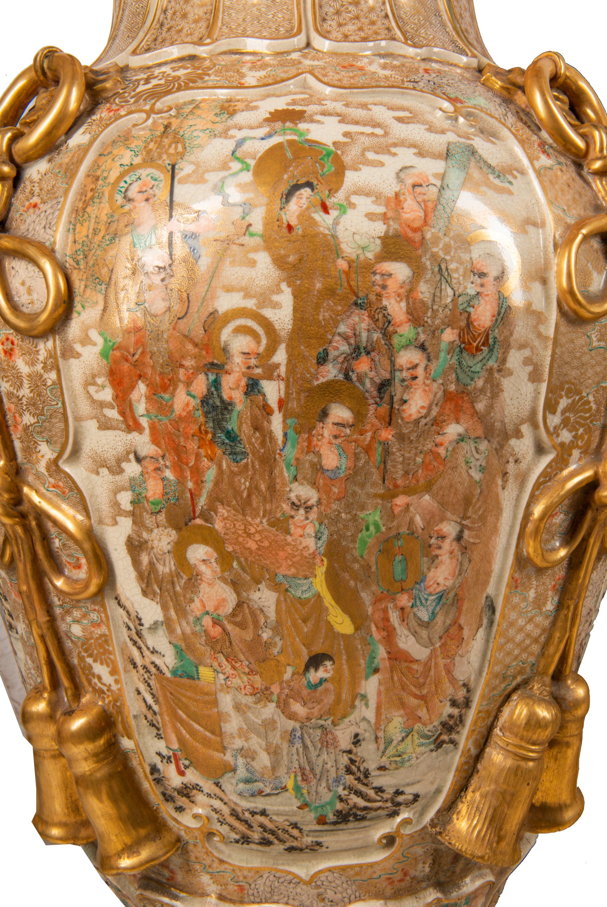 Large Important Pair of 19th Century Japanese Satsuma Lidded Vases 5