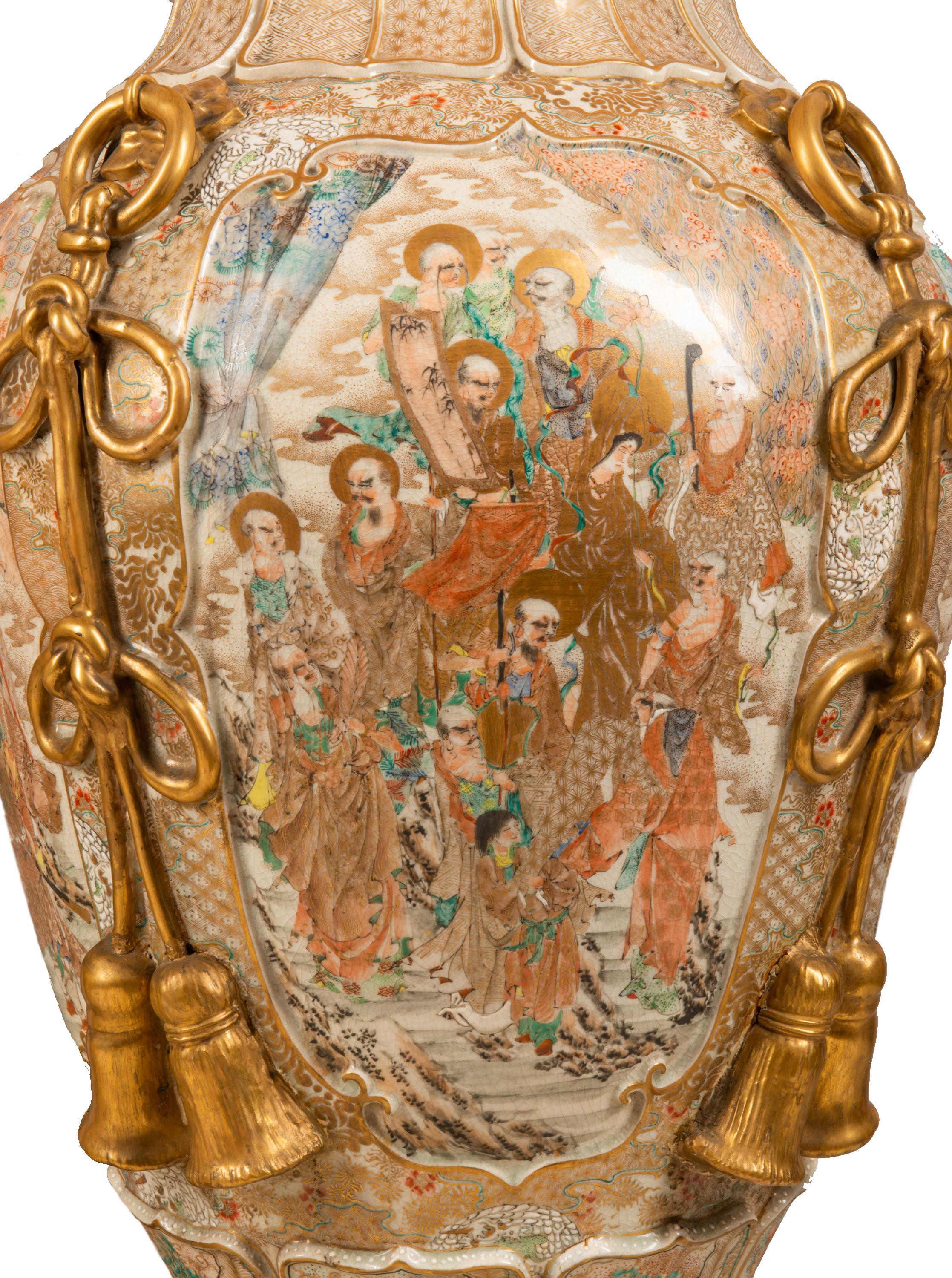 Large Important Pair of 19th Century Japanese Satsuma Lidded Vases 6