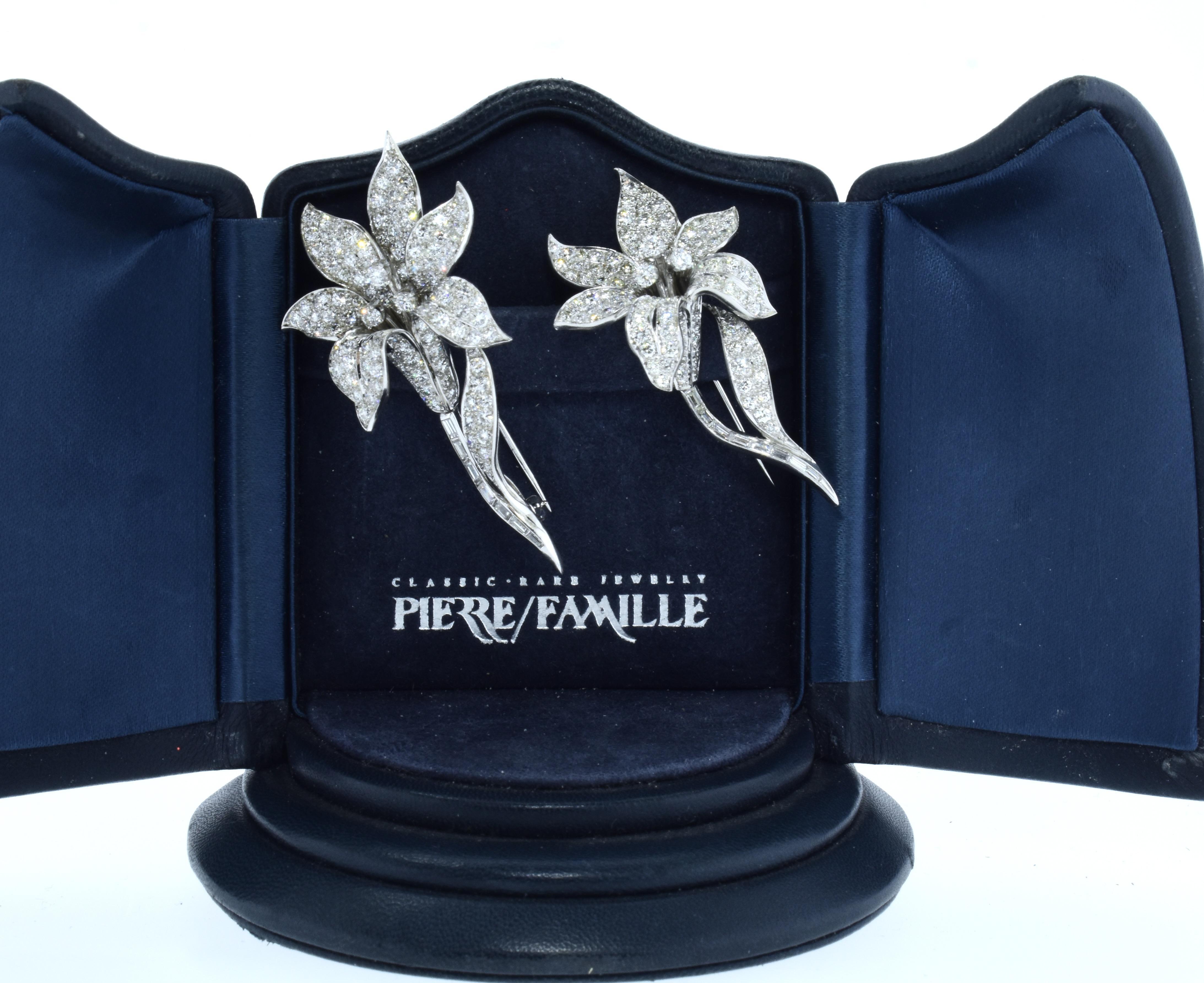 Grande et importante broche vintage à fleur exotique en platine et diamants, c. 1960 en vente 13