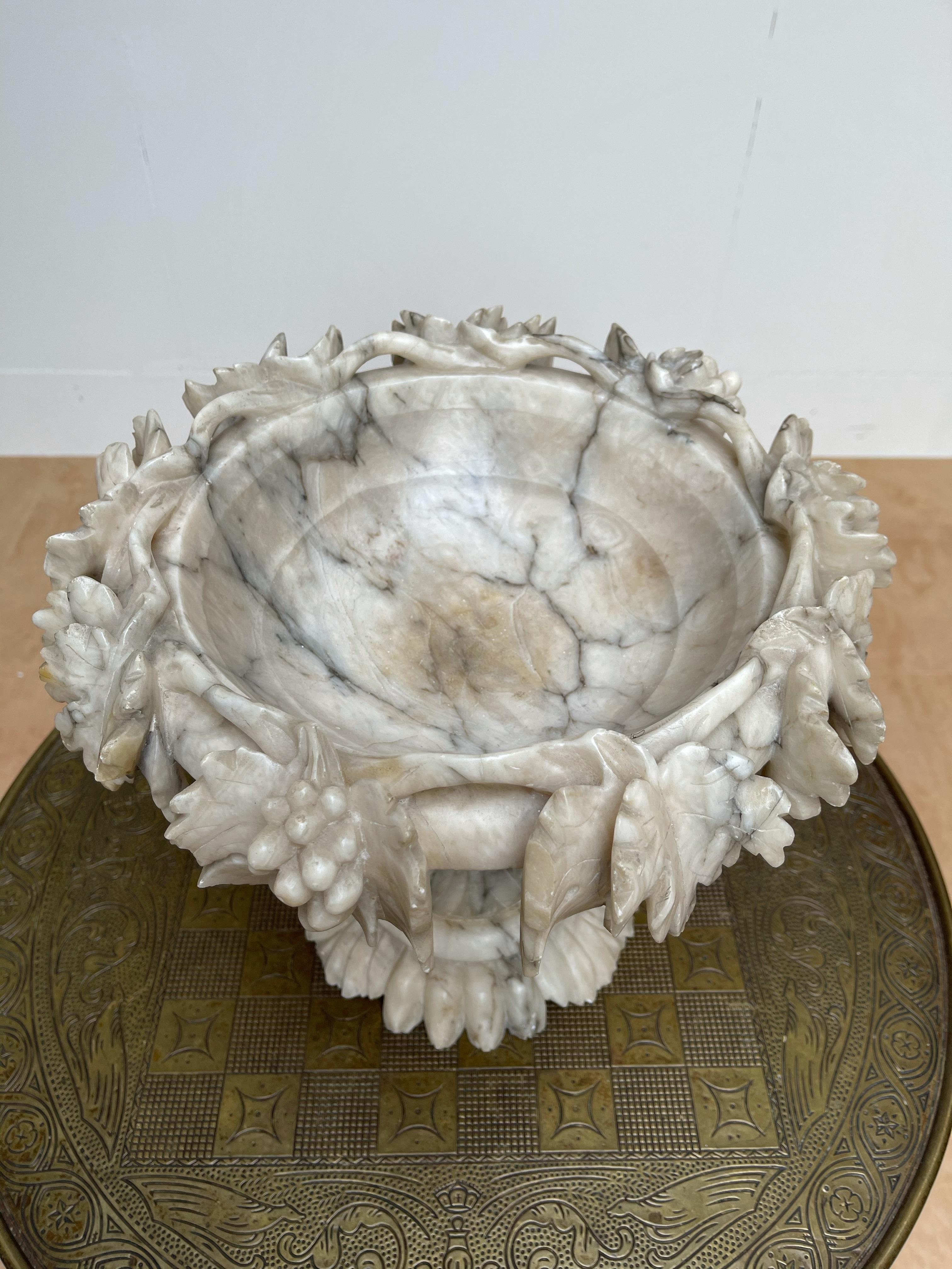 Large Impressive and Finely Carved Italian Antique Alabaster Ornamental Tazza 6