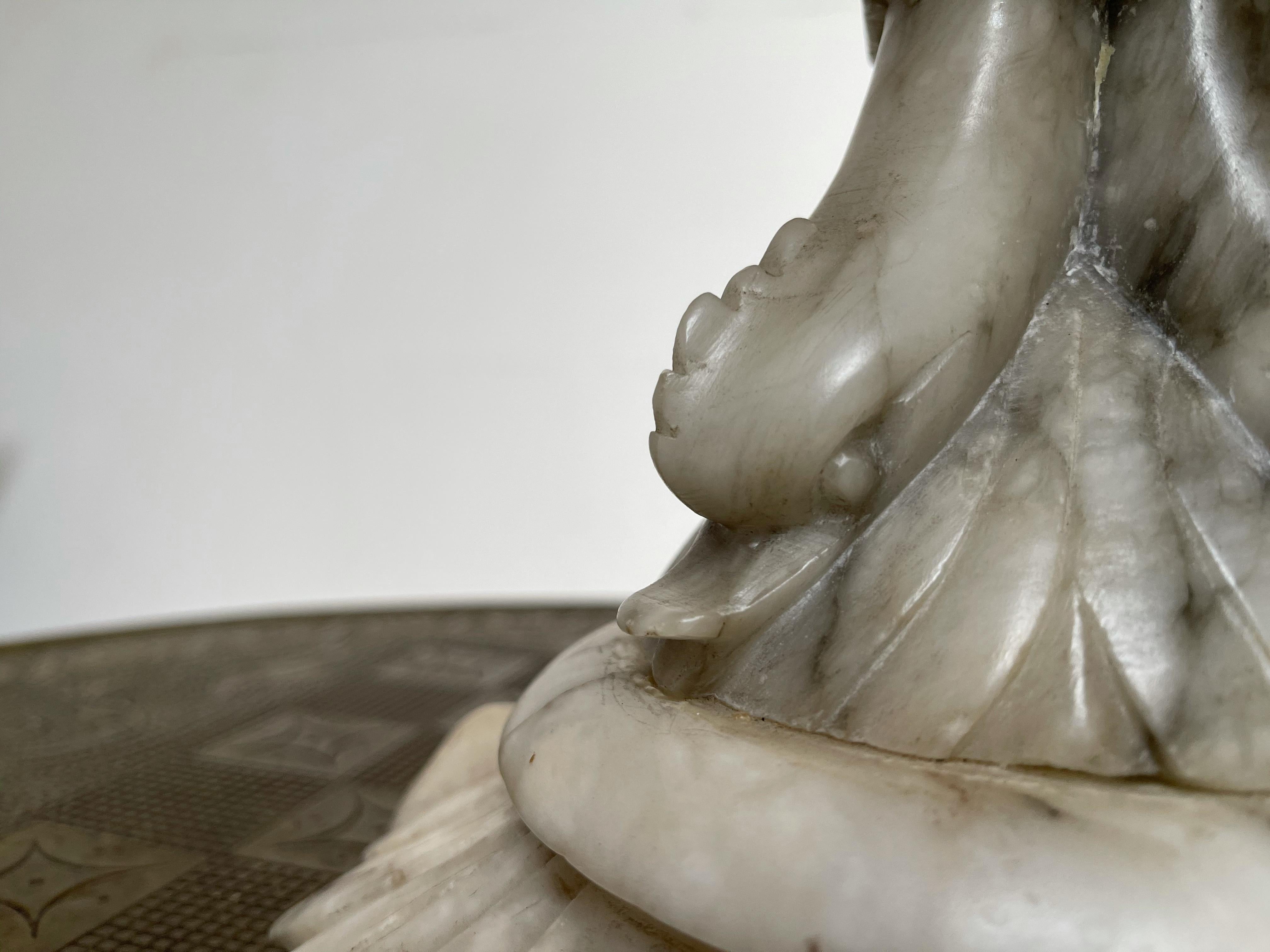 Large Impressive and Finely Carved Italian Antique Alabaster Ornamental Tazza 2