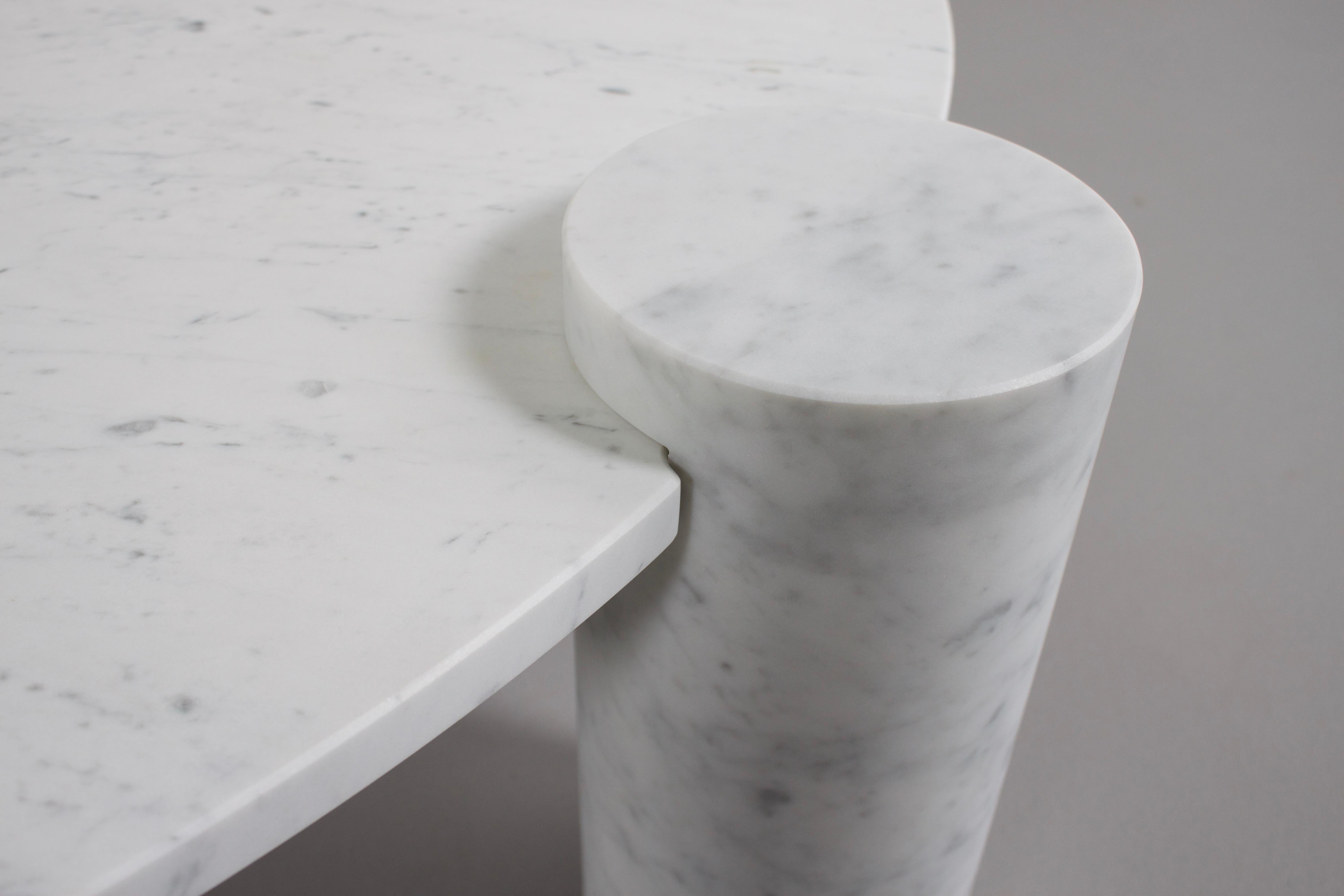 Large Impressive Carrara Marble Coffee Table Made in Italy, 1970s 8