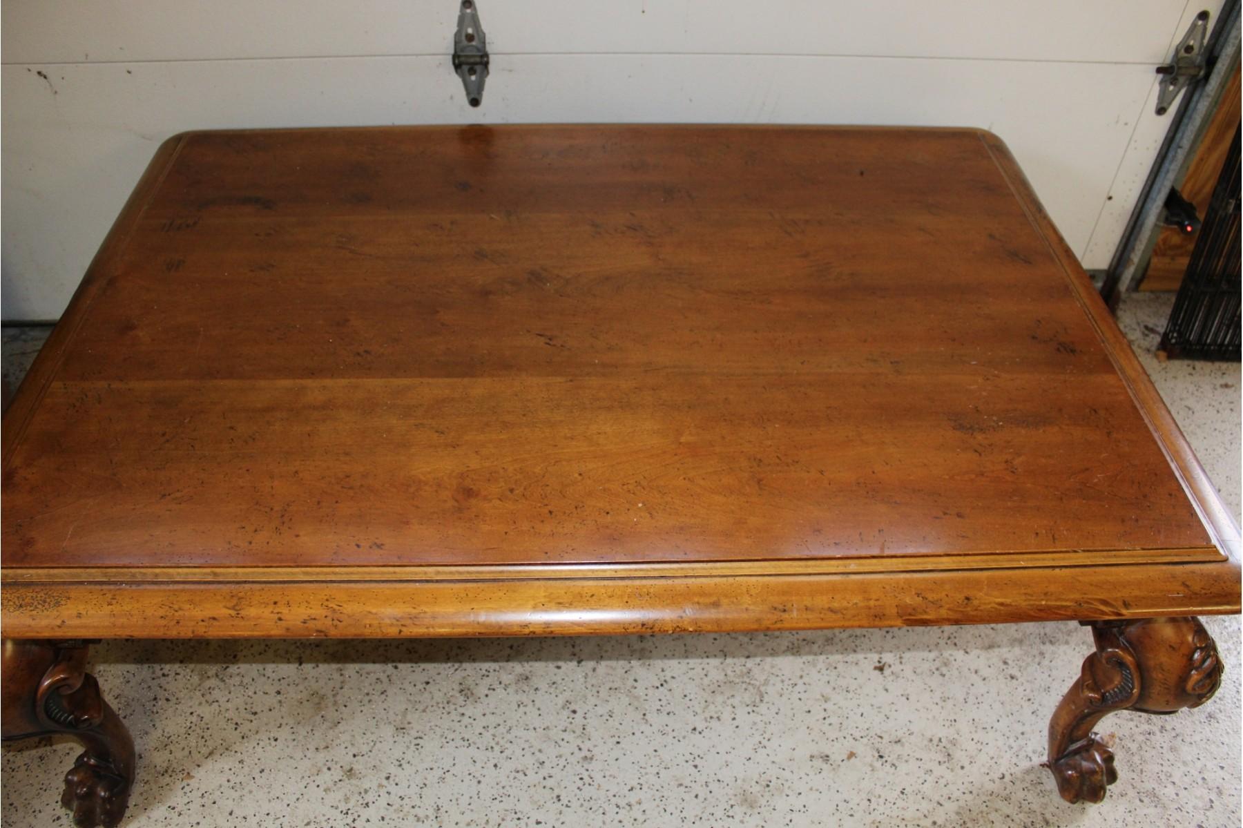 Large Impressive Ralph Lauren Walnut Coffee Table with Carved Wood Base In Excellent Condition In Hopewell, NJ