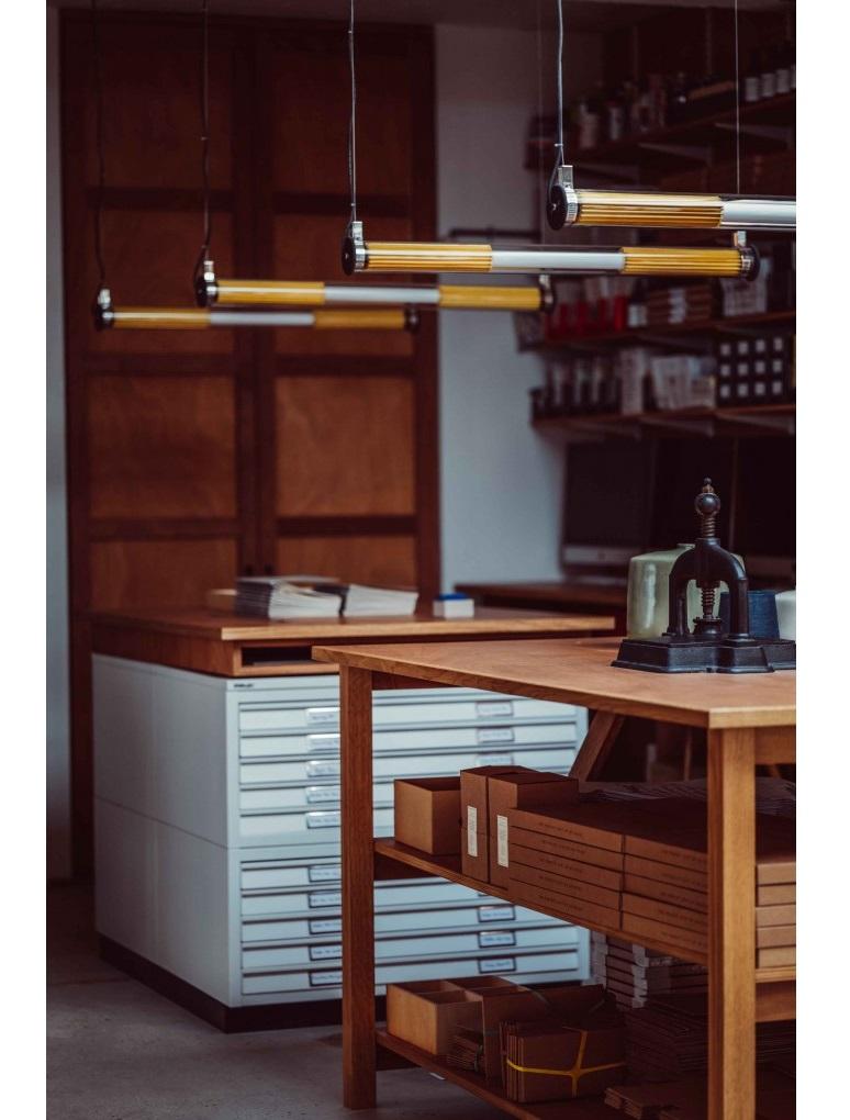 Grande en el tubo Lámpara de pared 360° de Dominique Perrault & Gaëlle Lauriot-Prévost en Nuevo estado para la venta en Geneve, CH