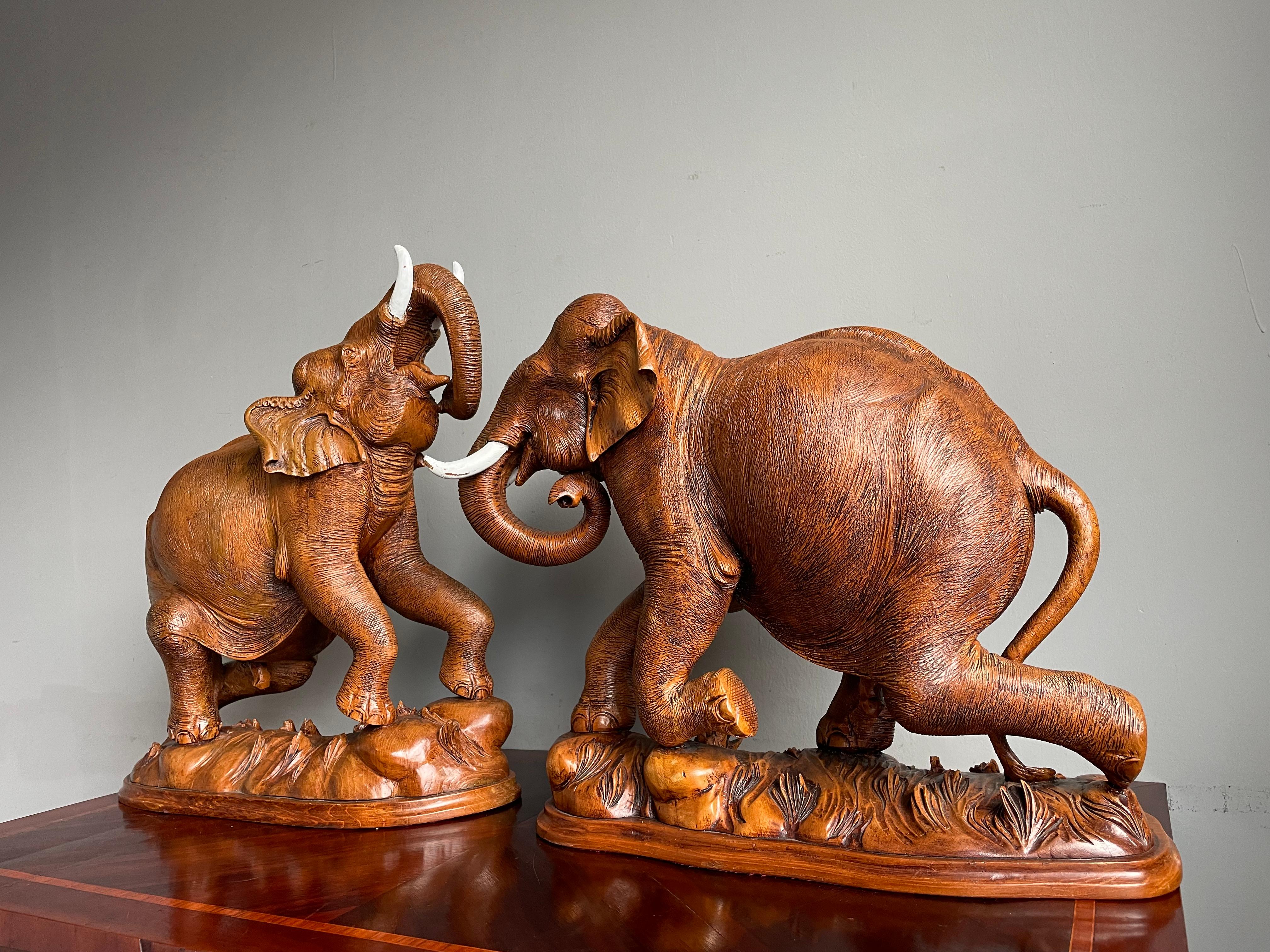 Good size and top quality carved wildlife sculptures.

On the internet and in certain countries in the world you can find many hand carved wooden elephants, but they are mostly of poor to very poor quality when it comes to the actual details. These