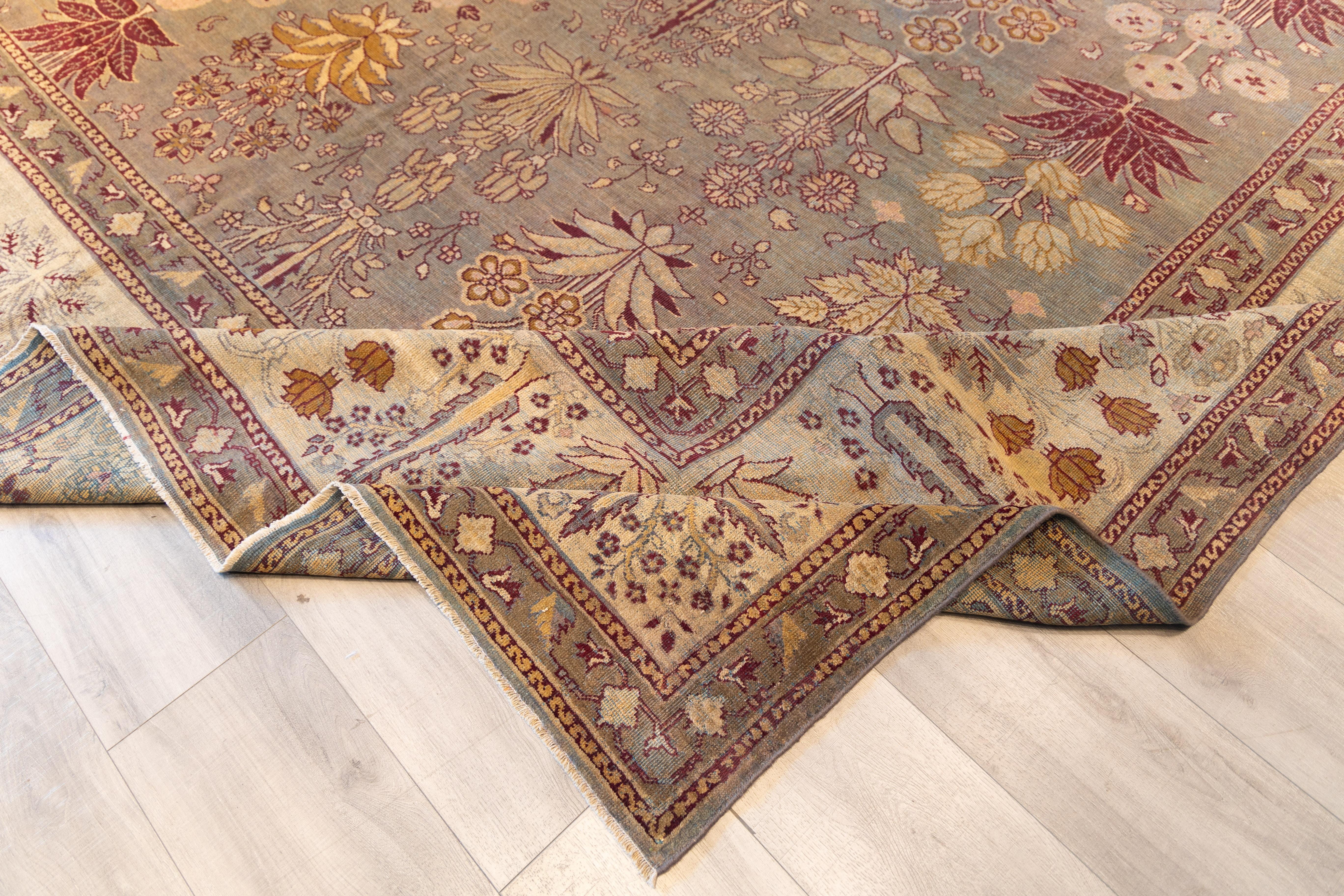 Agra Large indian Amritsar rug from late 19th cent. For Sale