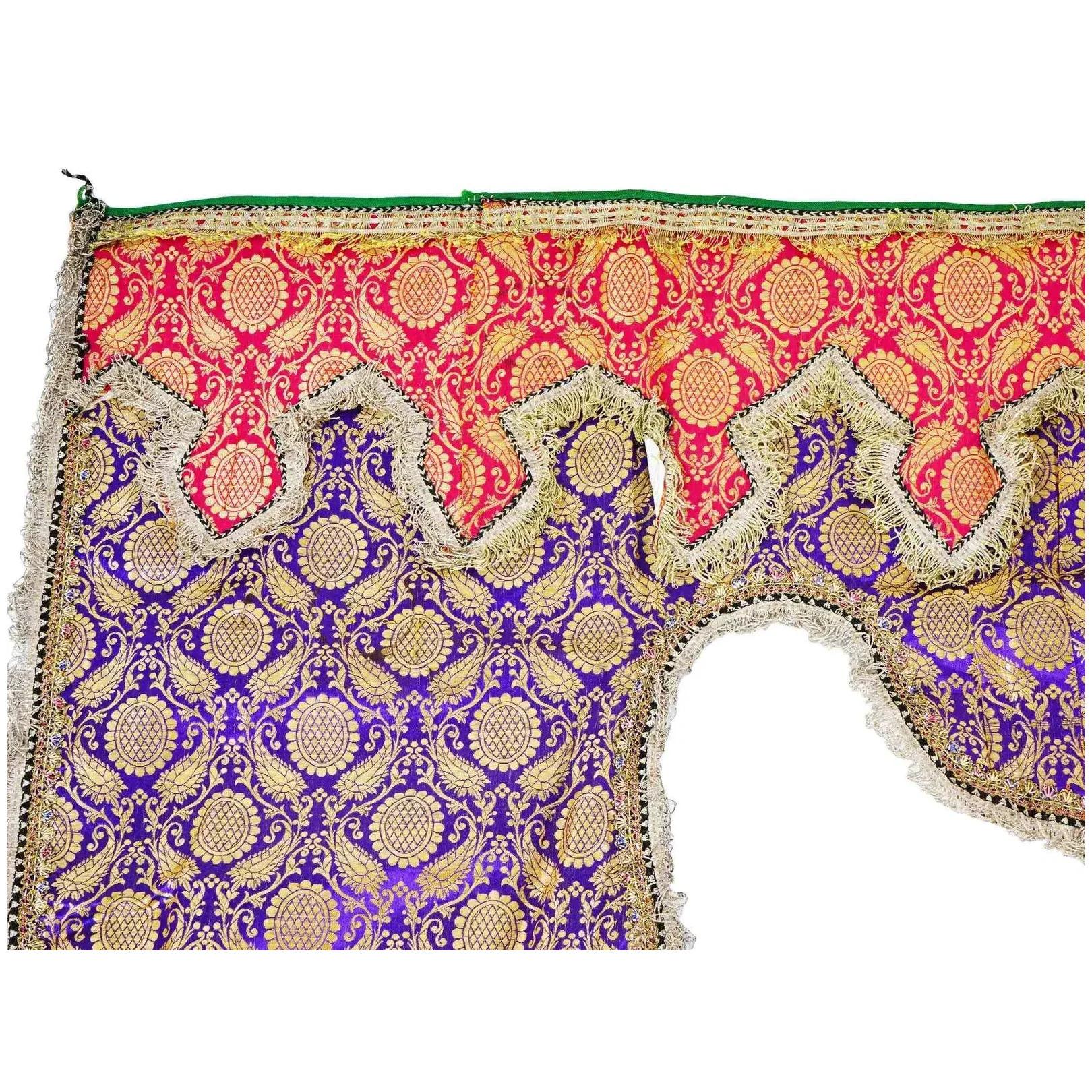 Textile Grande décoration intérieure en textile persan indien en vente