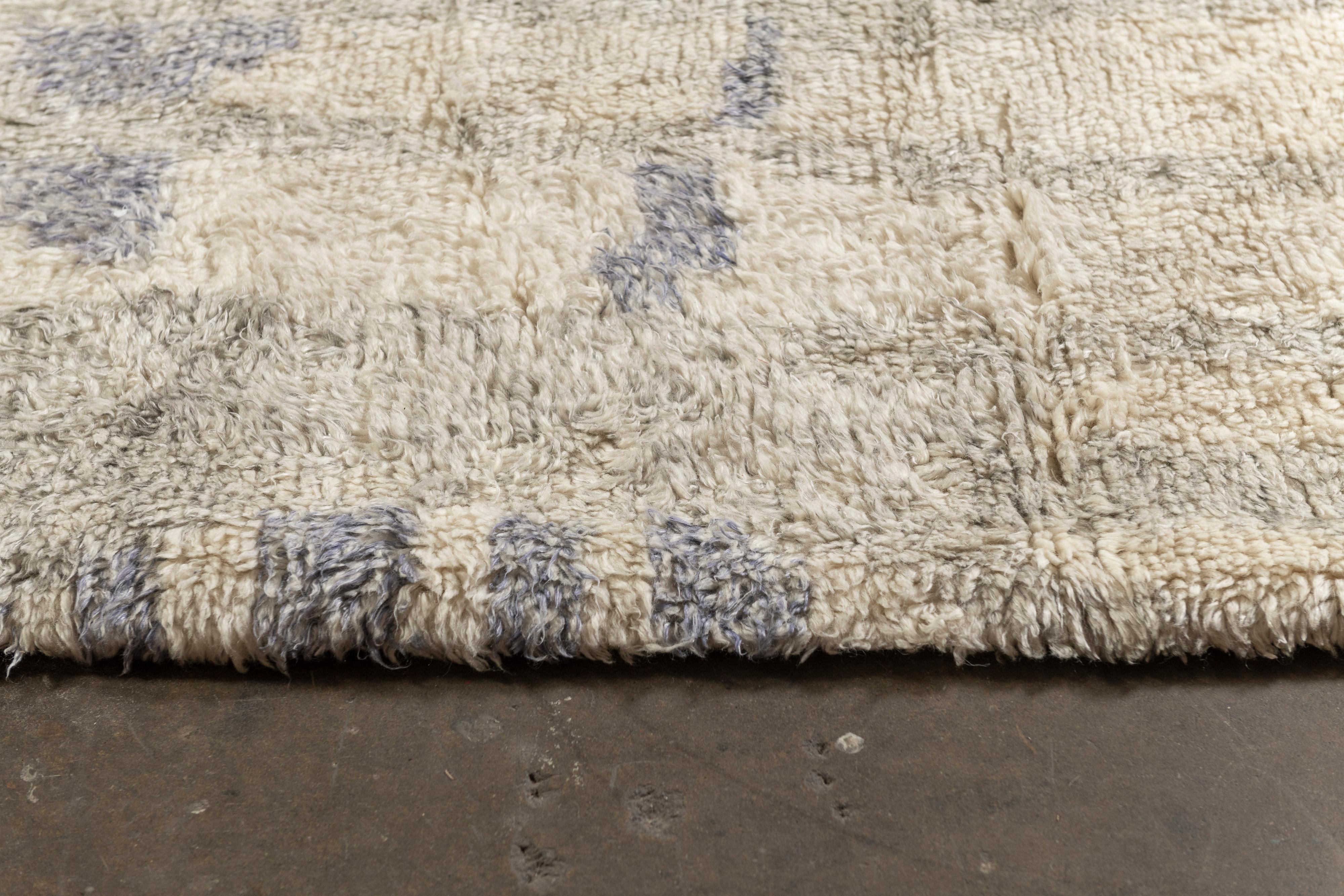 Alfombra india grande con motivos marroquíes en venta 8