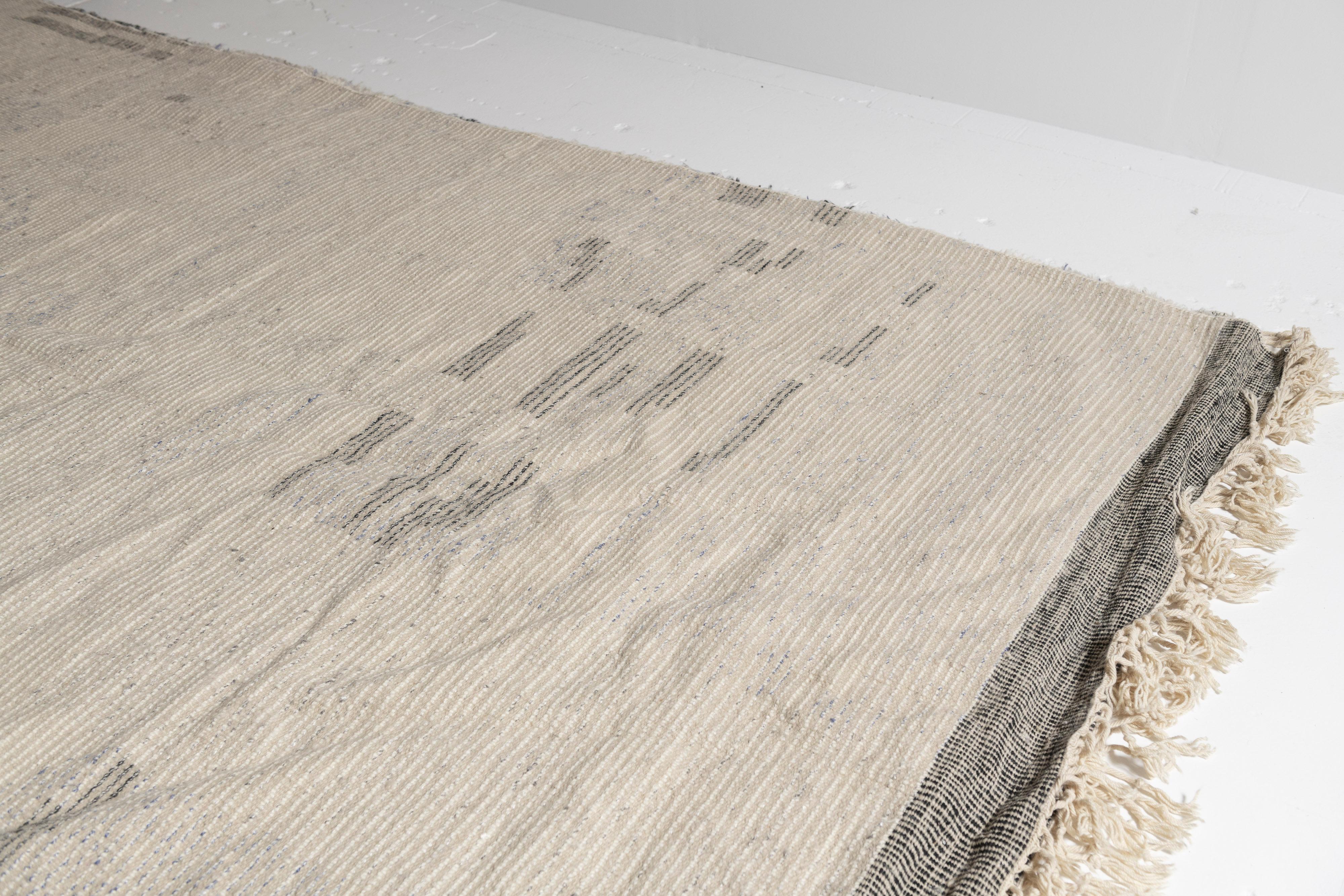 Alfombra india grande con motivos marroquíes en venta 11