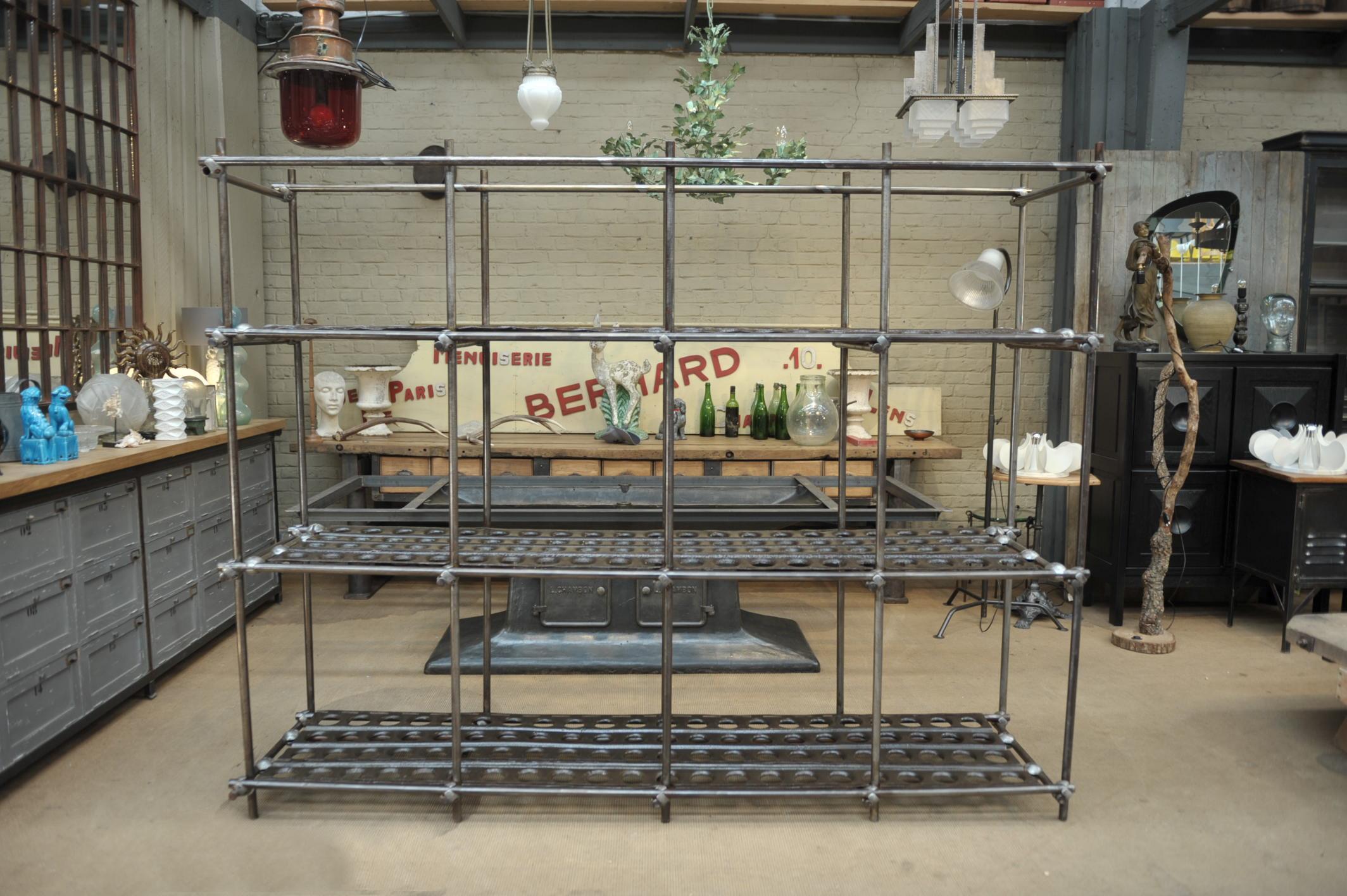 Large Industrial Adjustable Shelve from French Factory, circa 1950 For Sale 8