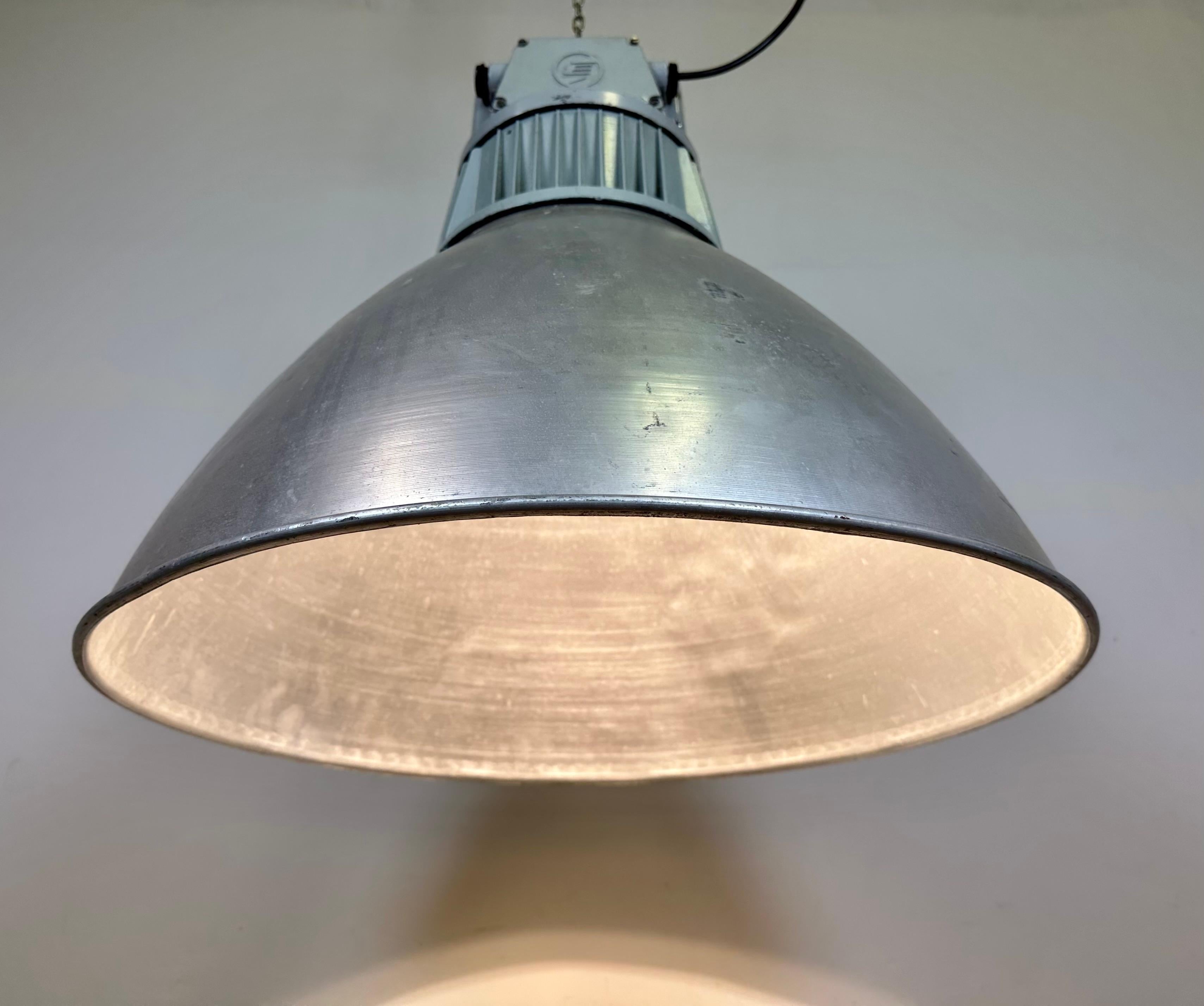 Large Industrial Aluminium Pendant Light from Elektrosvit, 1960s For Sale 6