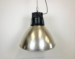 Grande lampada a sospensione industriale in alluminio di Elektrosvit, anni '60