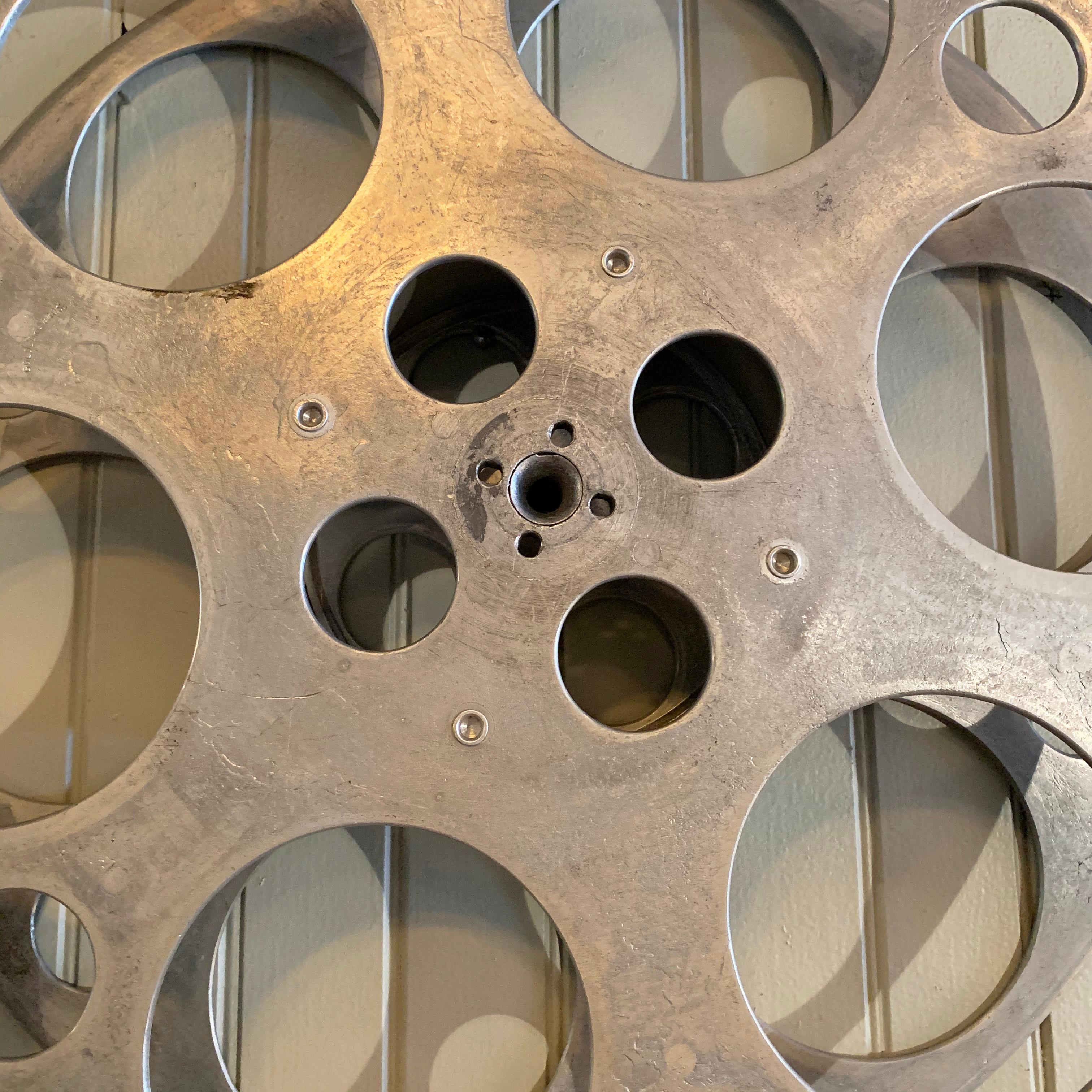 Bobina grande de aluminio industrial siglo XX en venta