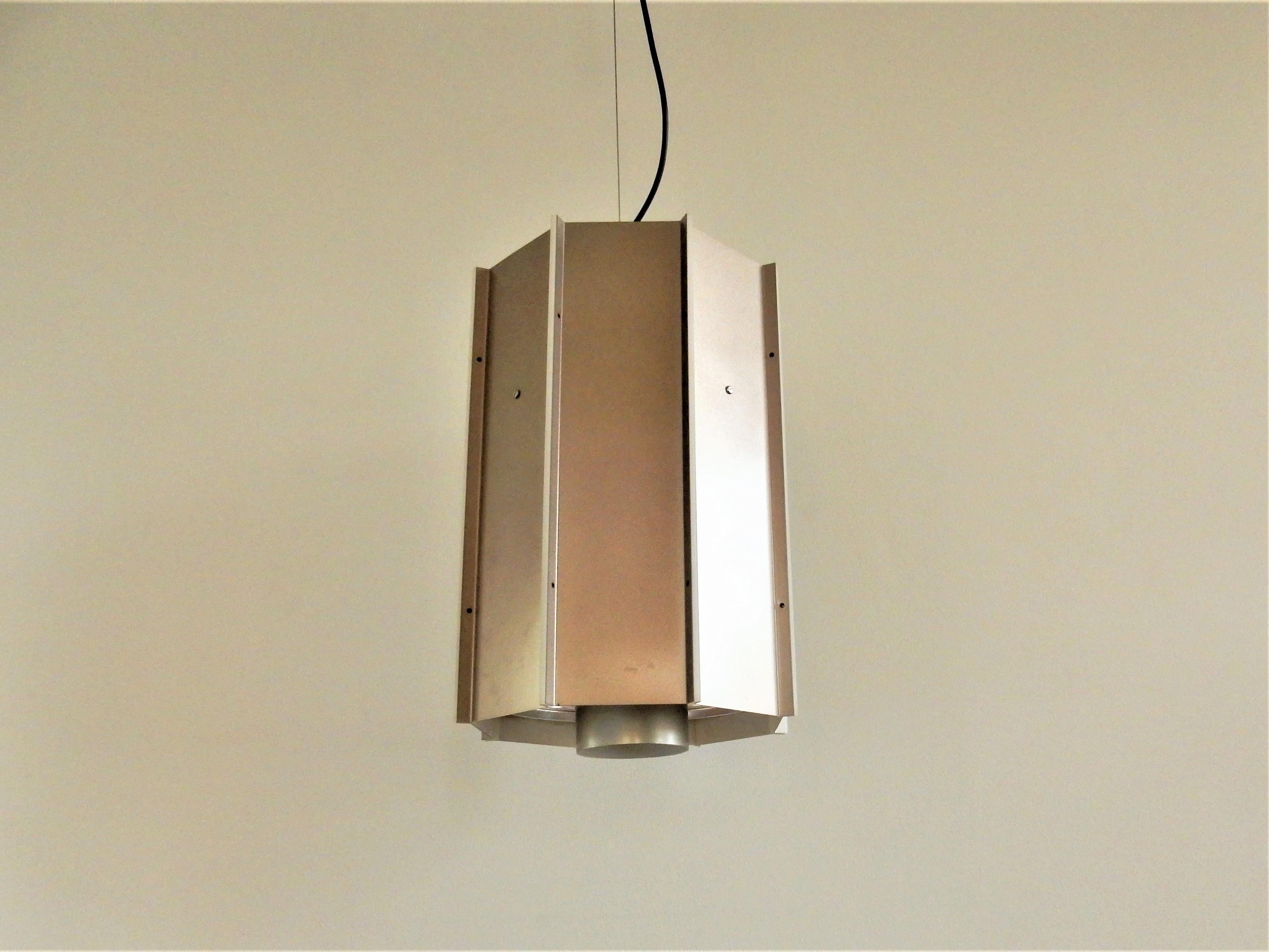 Mid-Century moderno Lampada a sospensione industriale grande B-1011.0000 di RAAK in vendita