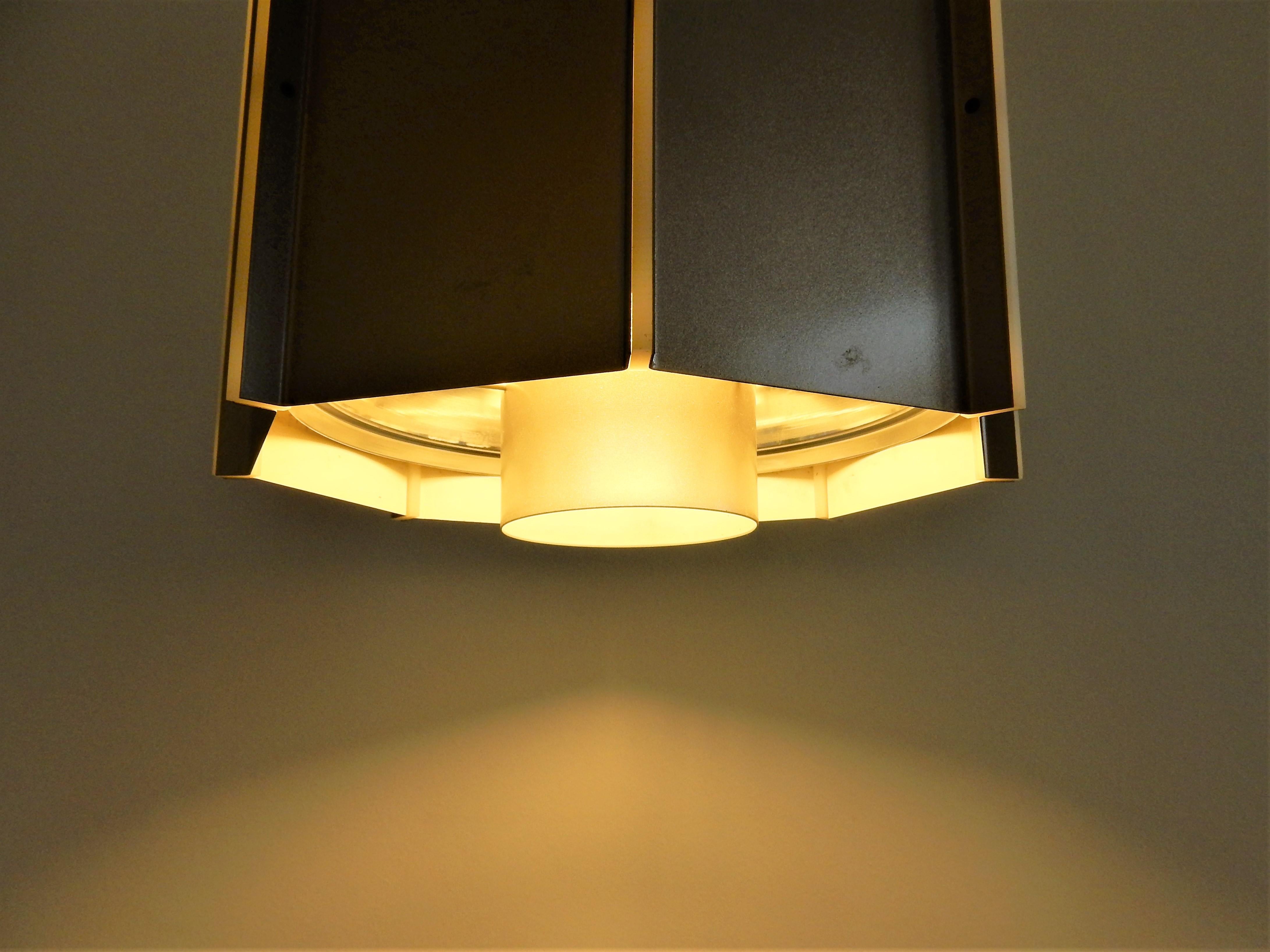 Lampada a sospensione industriale grande B-1011.0000 di RAAK In condizioni buone in vendita a Steenwijk, NL