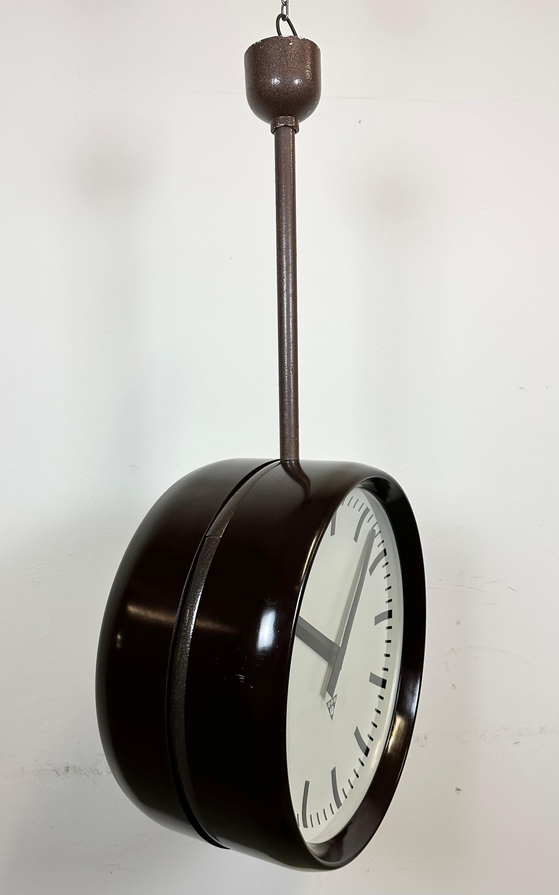 Large Industrial Bakelite Double Sided Factory Clock from Pragotron, 1950s 4
