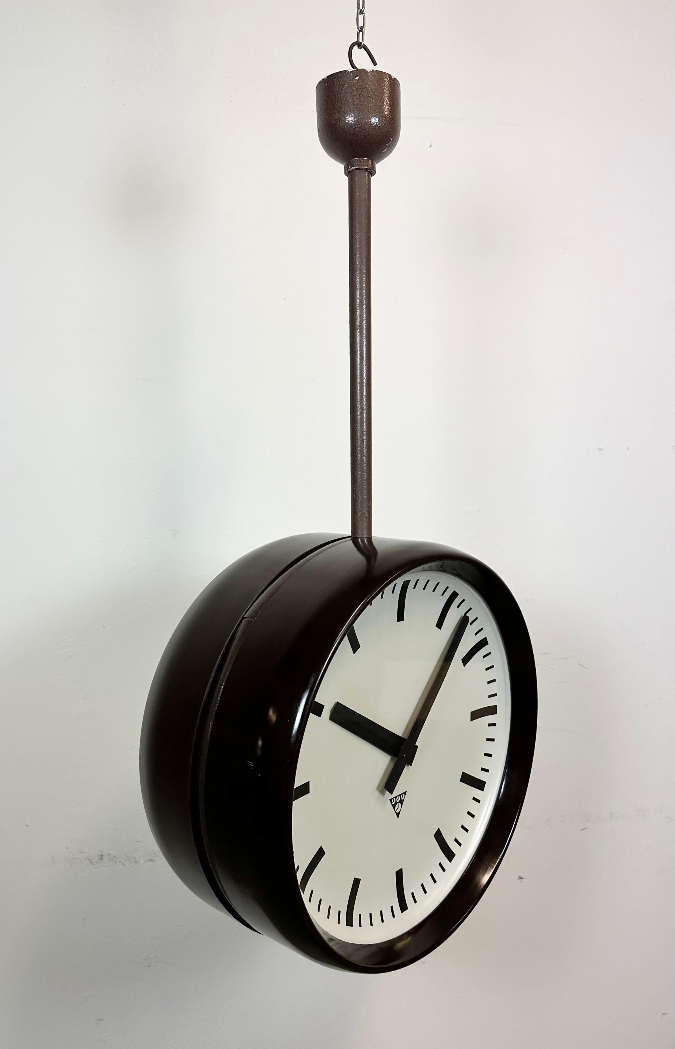 Large Industrial Bakelite Double Sided Factory Clock from Pragotron, 1950s 5