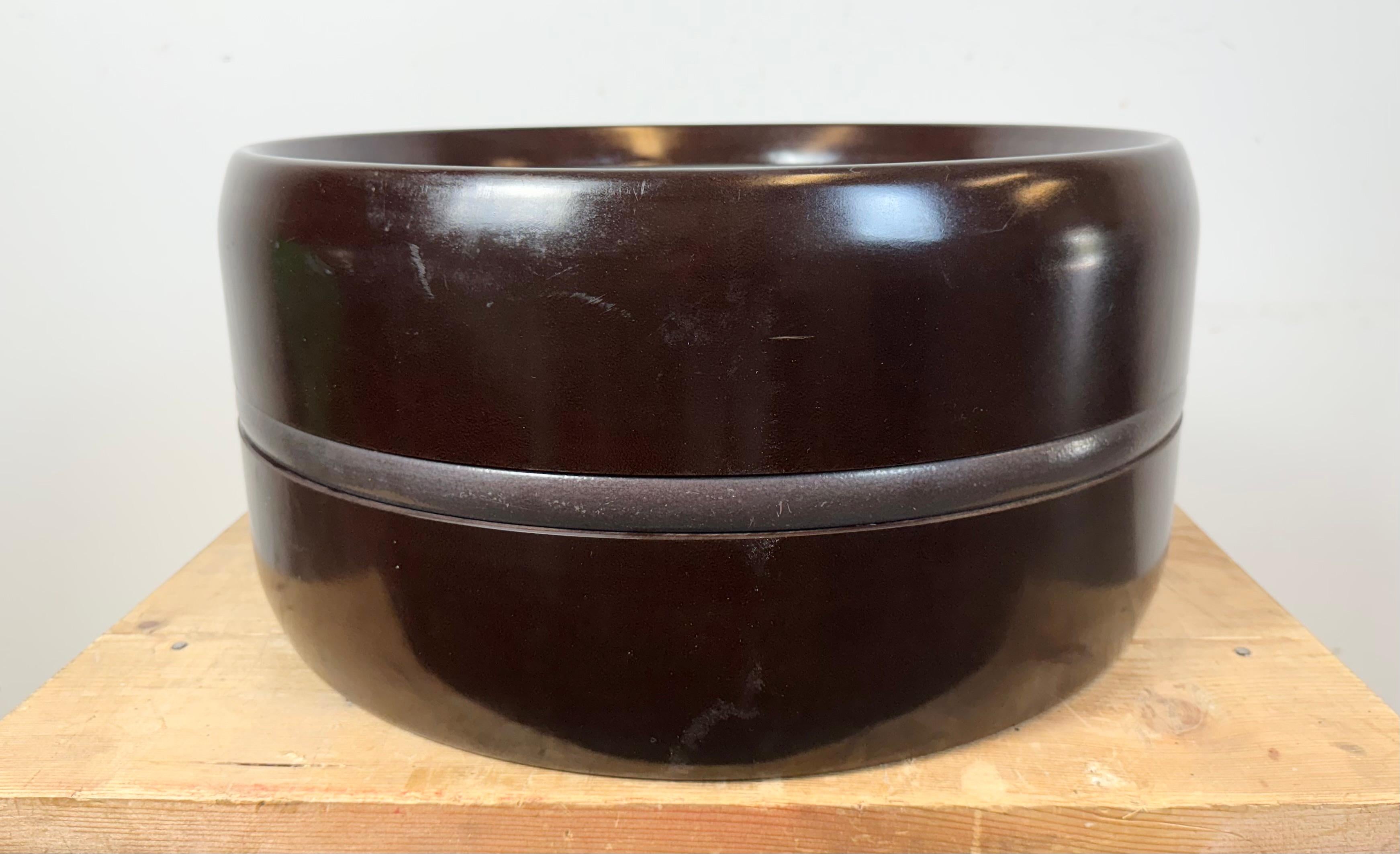 Gran Reloj Industrial de Fábrica de Baquelita de Doble Cara de Pragotron, años 50 en venta 12
