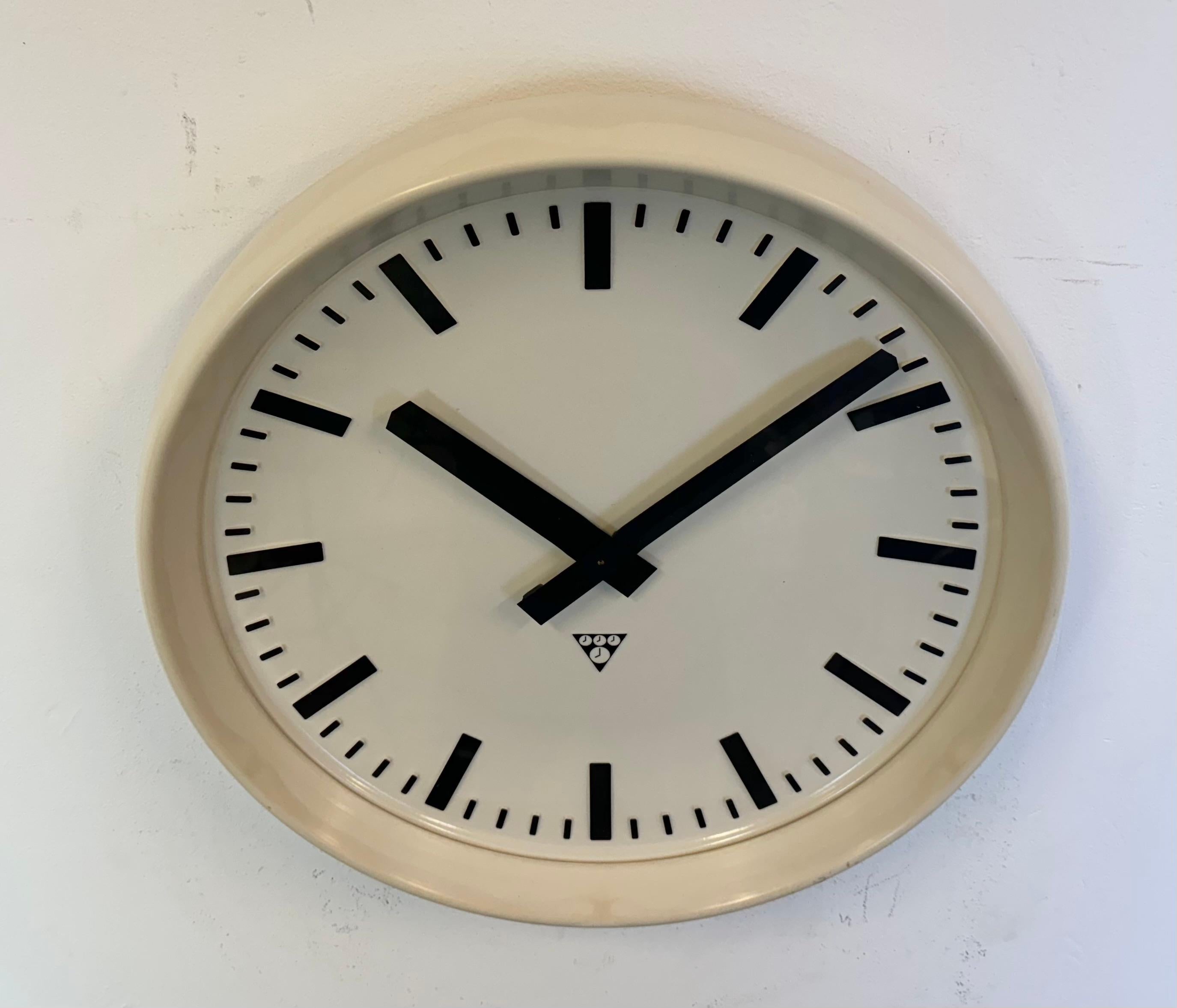Glass Large Industrial Bakelite Factory Wall Clock from Pragotron, 1960s For Sale