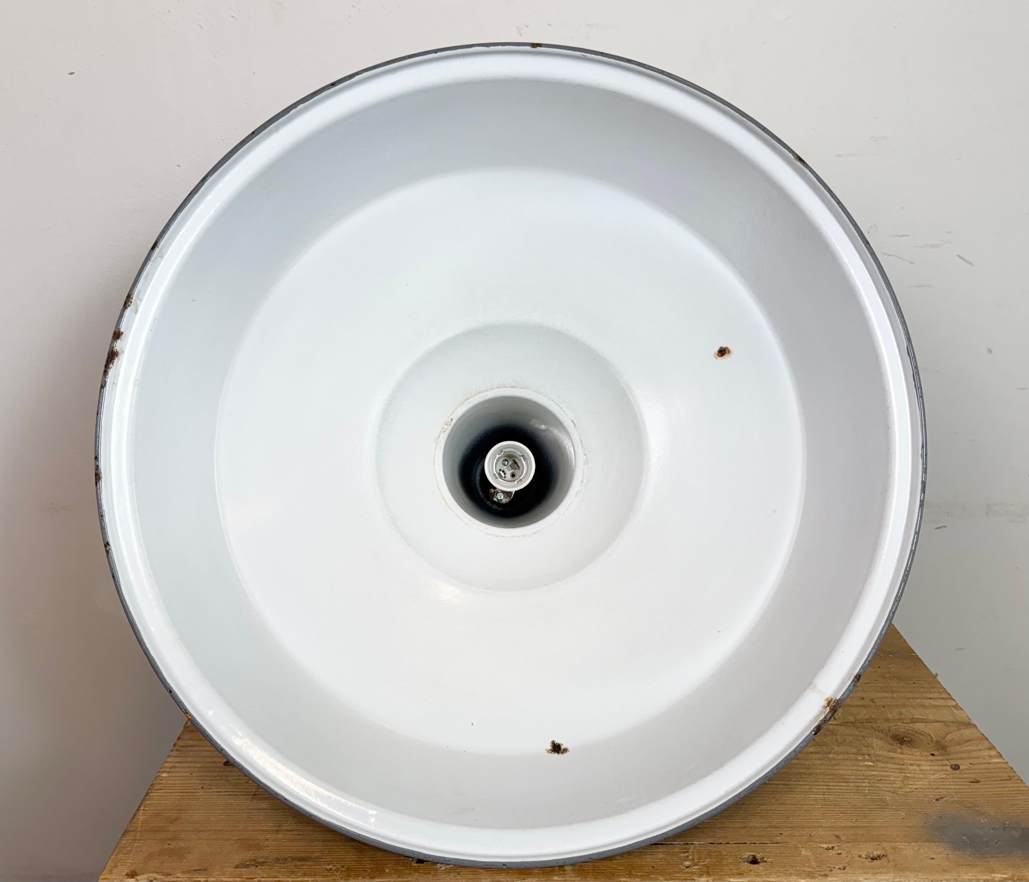 Large Industrial British Grey Enamel Factory Pendant Lamp from Benjamin, 1960s For Sale 11