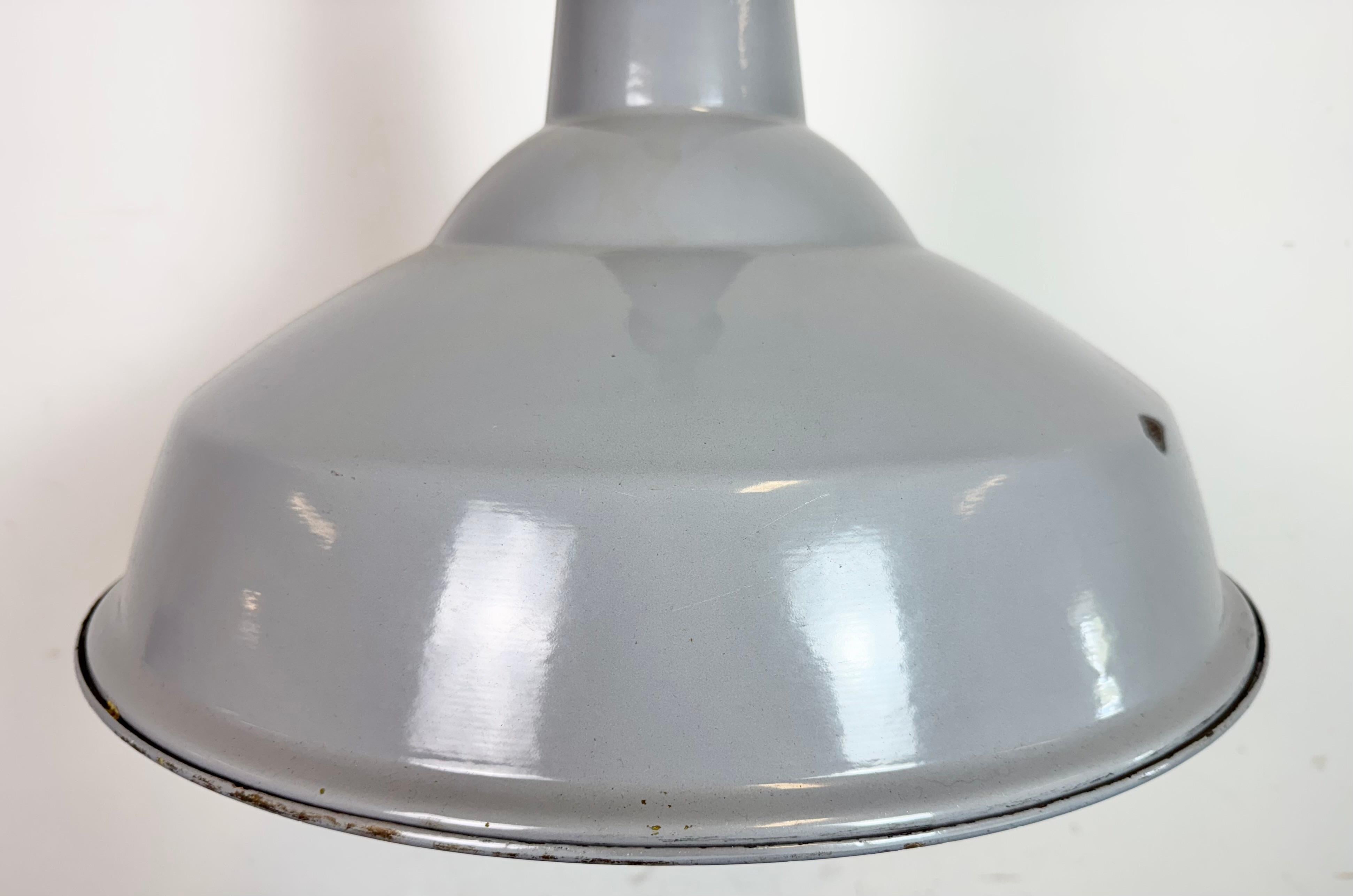 Large Industrial British Grey Enamel Factory Pendant Lamp from Benjamin, 1960s For Sale 1