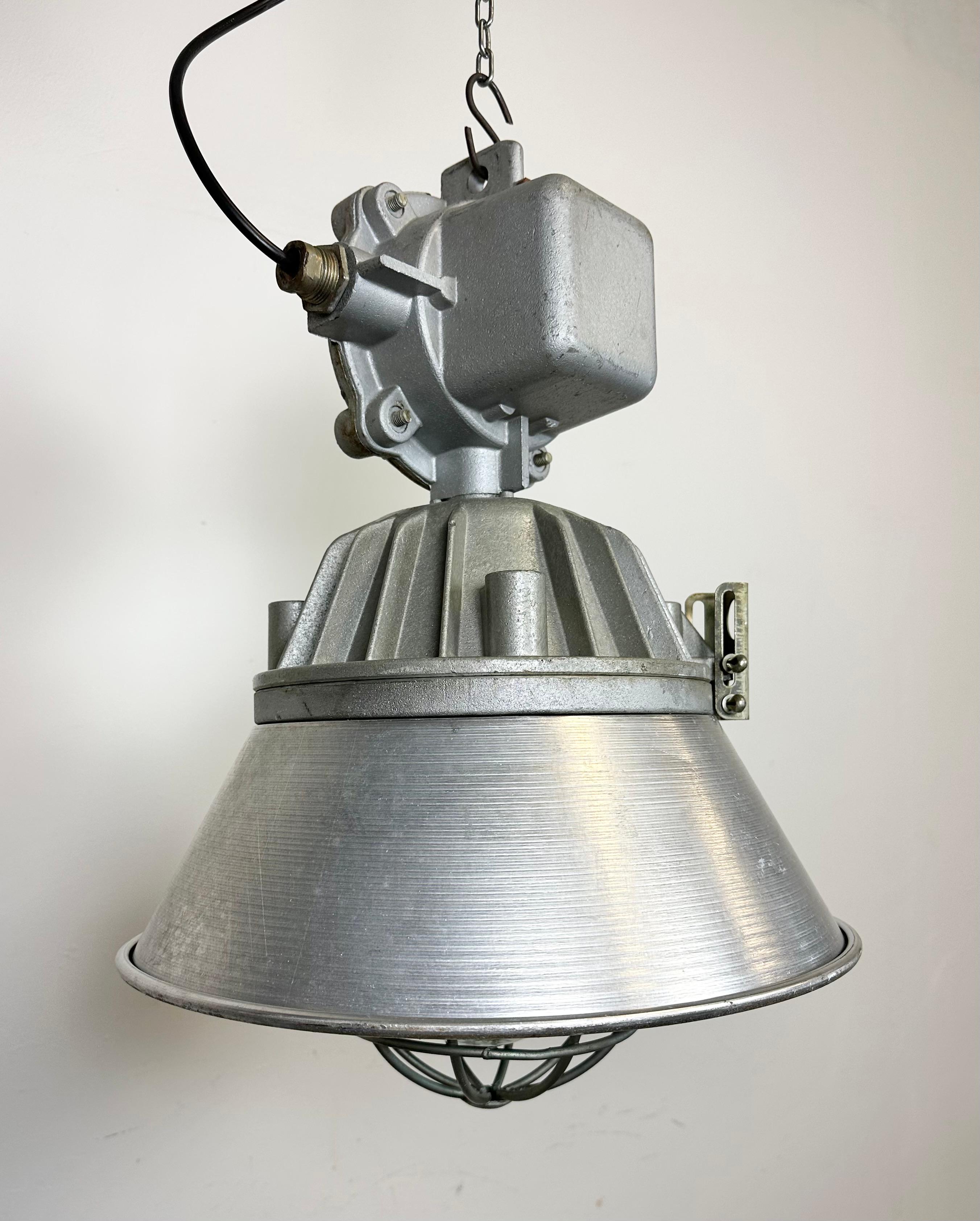 Large Industrial Cast Aluminium Cage Pendant Light from Polam Wilkasy, 1970s For Sale 10