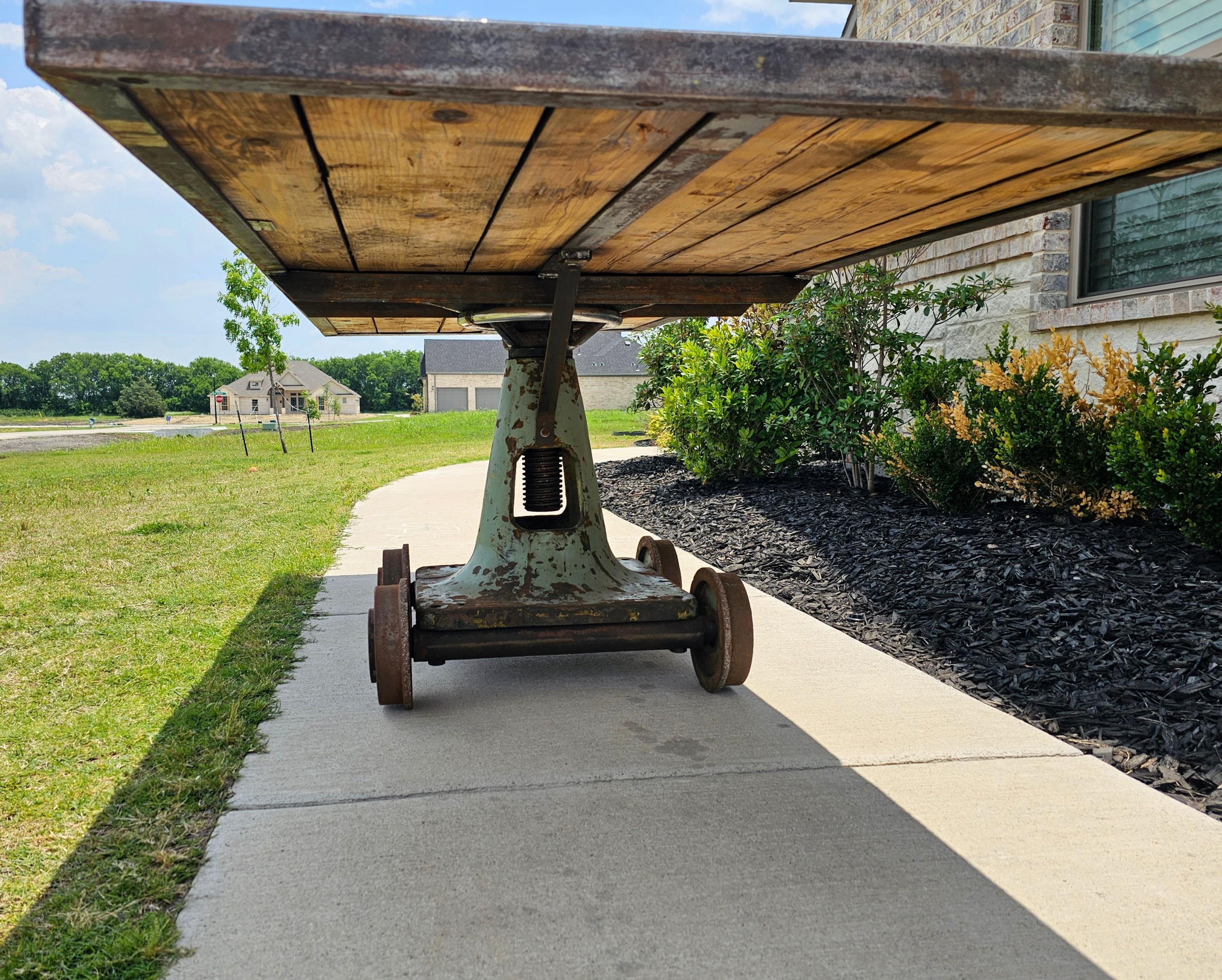 Large Industrial Cast Iron Factory Trolley Work Cart Pine Plank Table or Island In Distressed Condition For Sale In Forney, TX