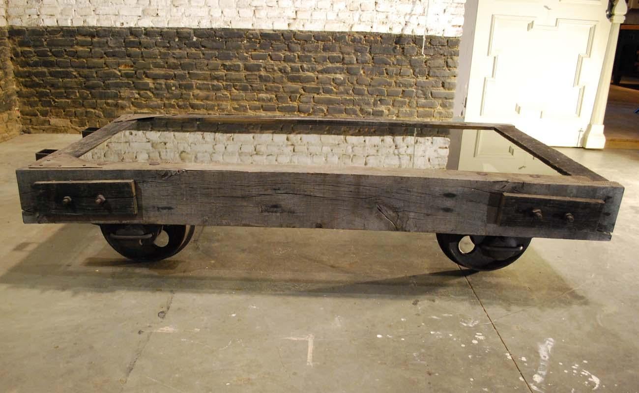 industrial coffee tables with wheels