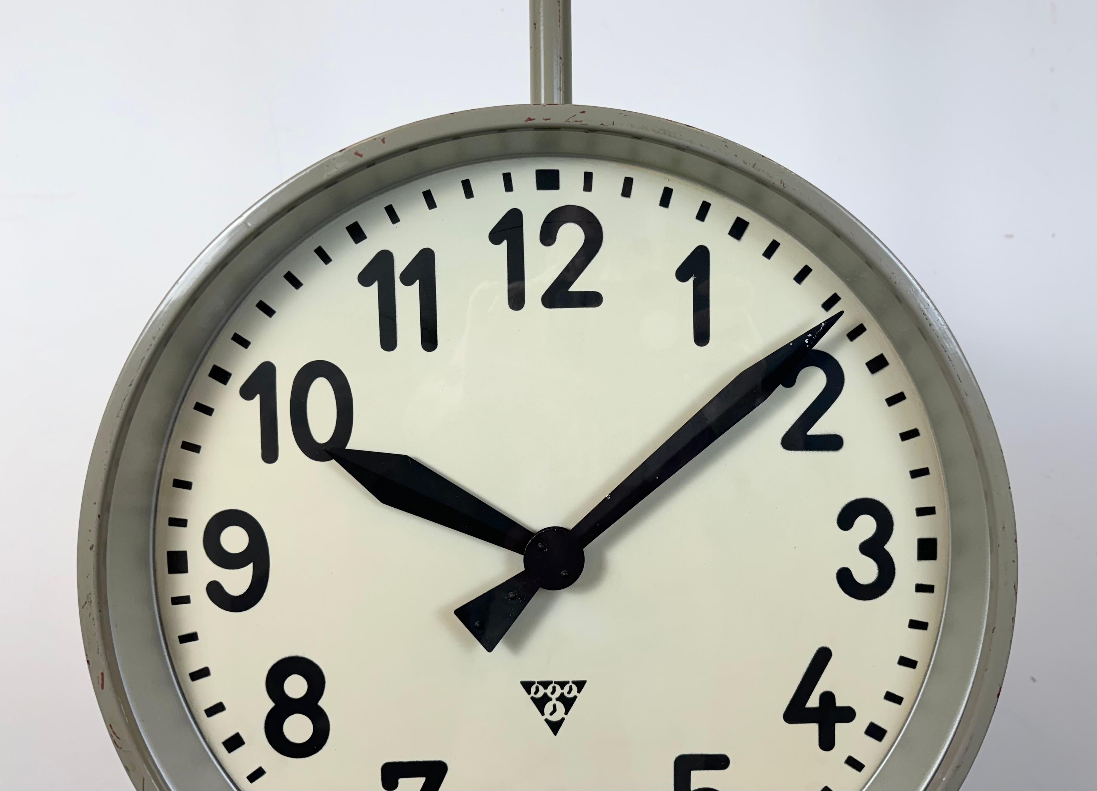 Large Industrial Double Sided Railway or Factory Clock from Pragotron, 1960s For Sale 4