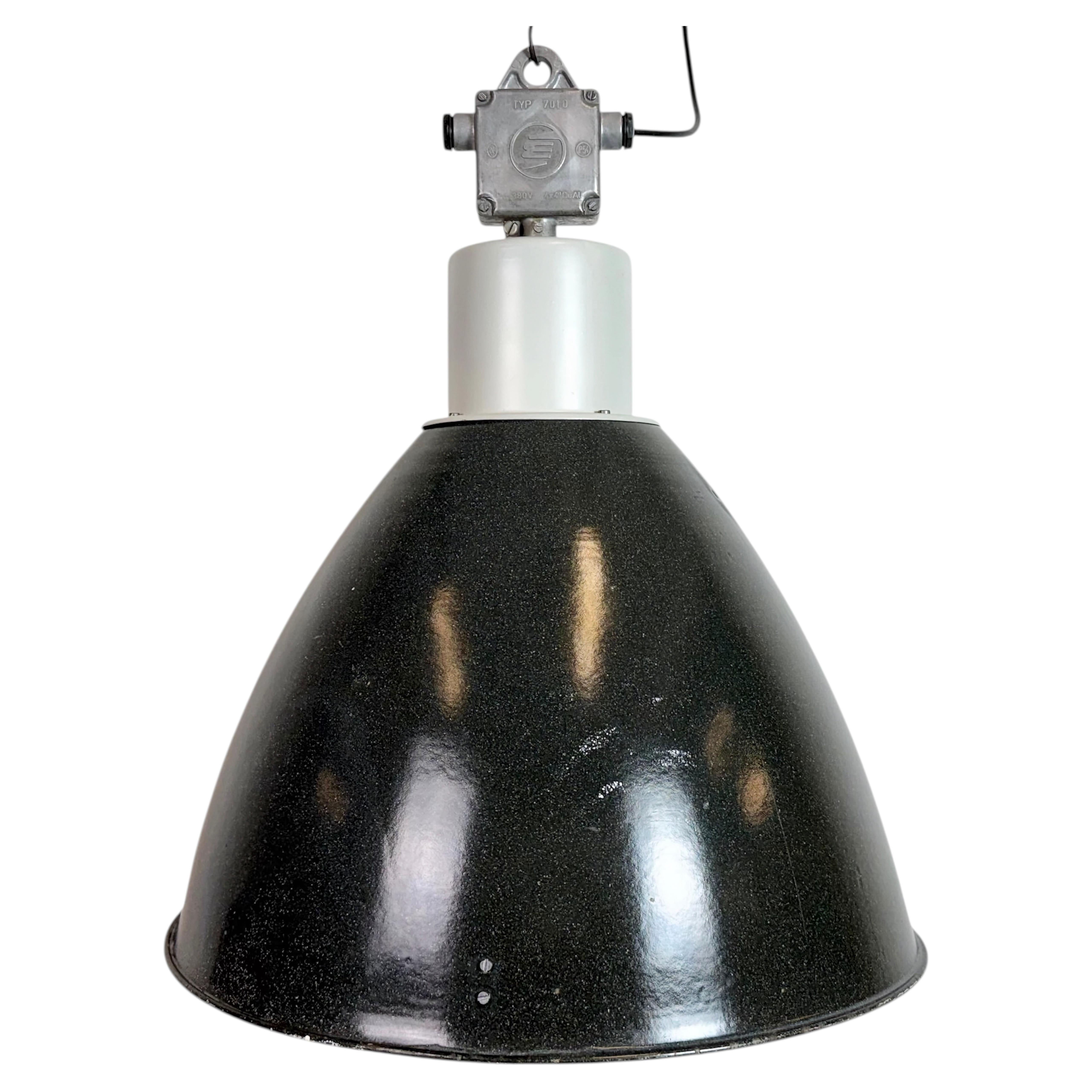 Large Industrial Enamel Factory Pendant Lamp from Elektrosvit, 1960s