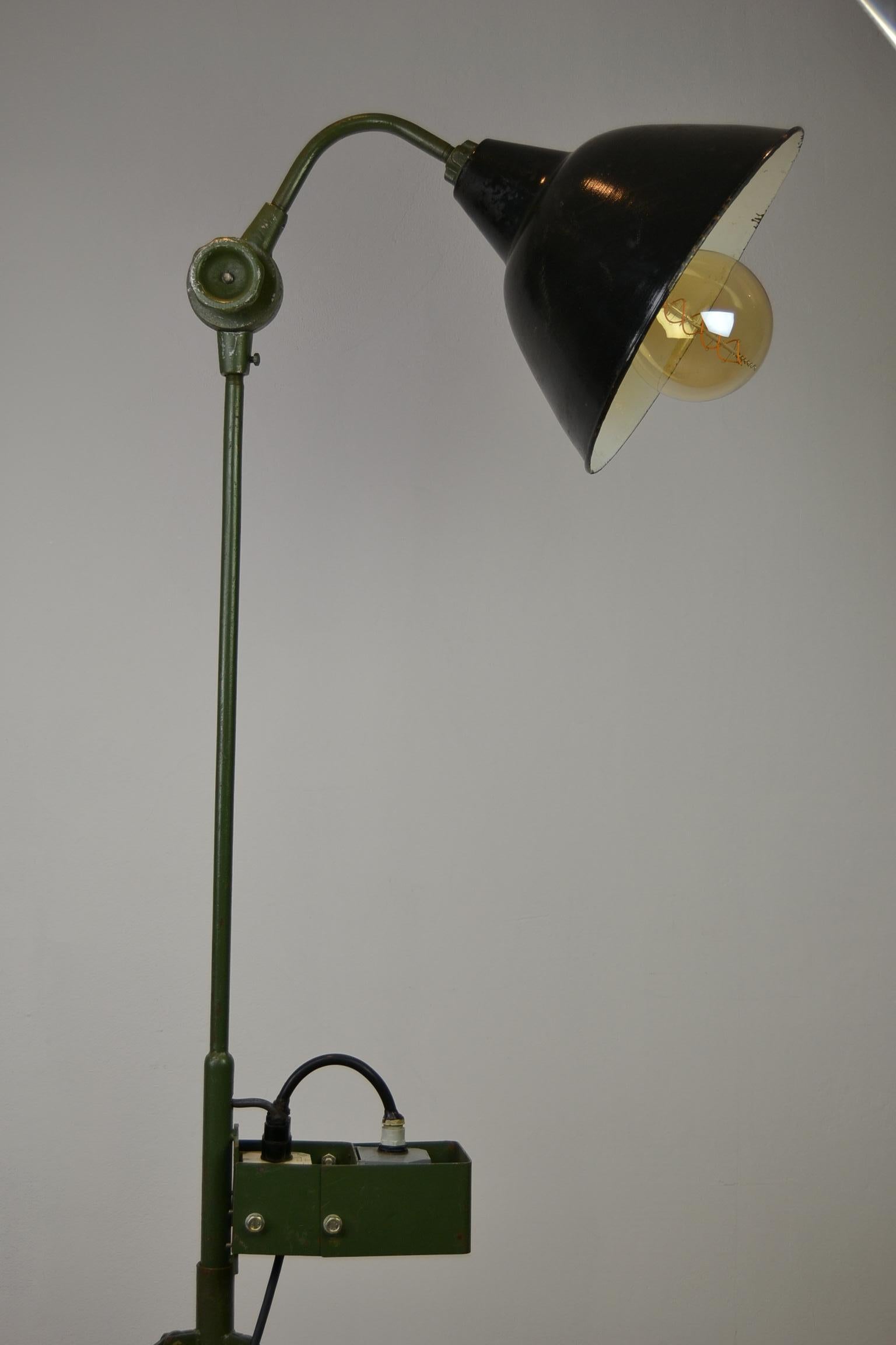 military lamp